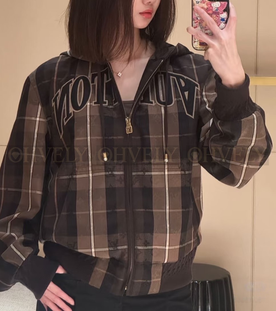 【 ZP 】LOUIS VUITTON 후드 집업 (매장가 546만원) 상품 썸네일