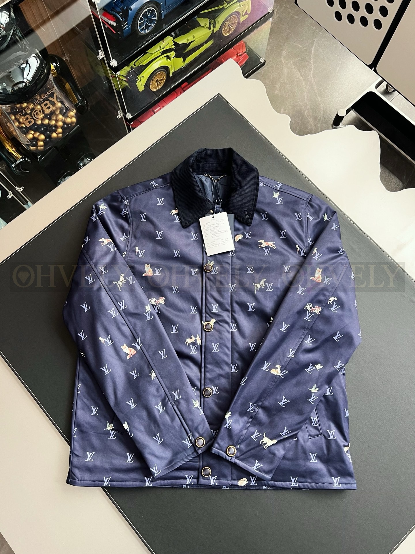 【 ZP 】LOUIS VUITTON 아우터 (매장가 510만원) 상품 썸네일