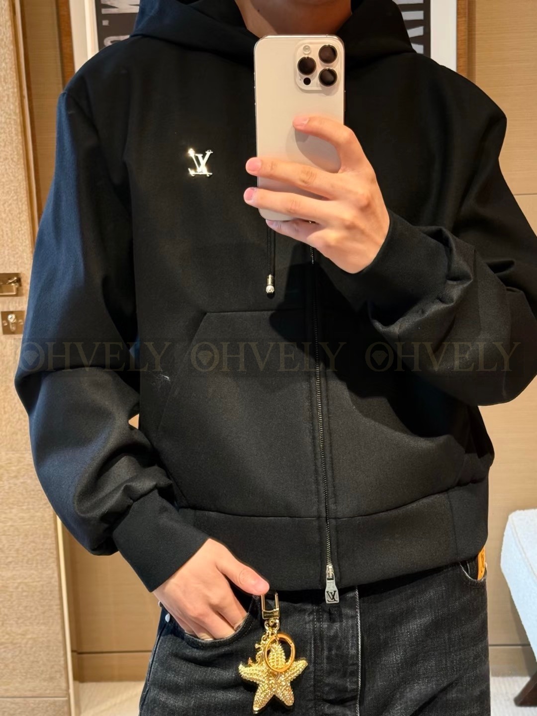 【 ZP 】LOUIS VUITTON 후드 집업 (매장가 522만원) 상품 썸네일