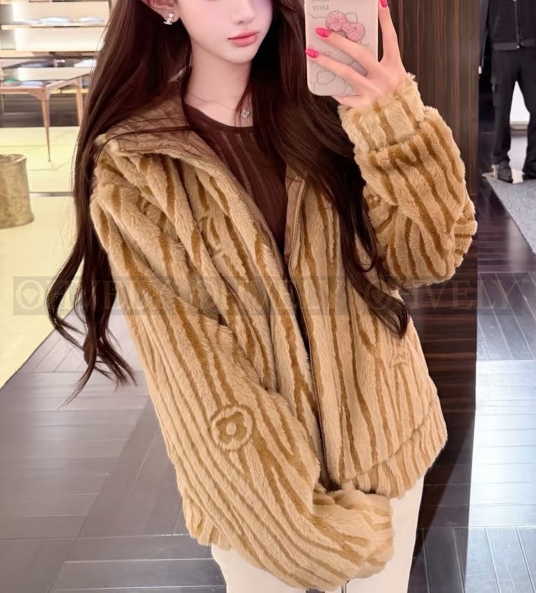 【 ZP 】LOUIS VUITTON 후드 집업 (매장가 378만원) 상품 썸네일