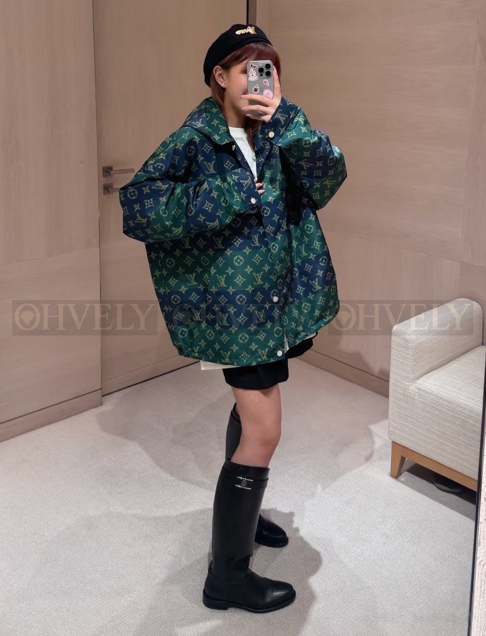 【 ZP 】LOUIS VUITTON 아우터 (매장가 490만원) 상품 썸네일