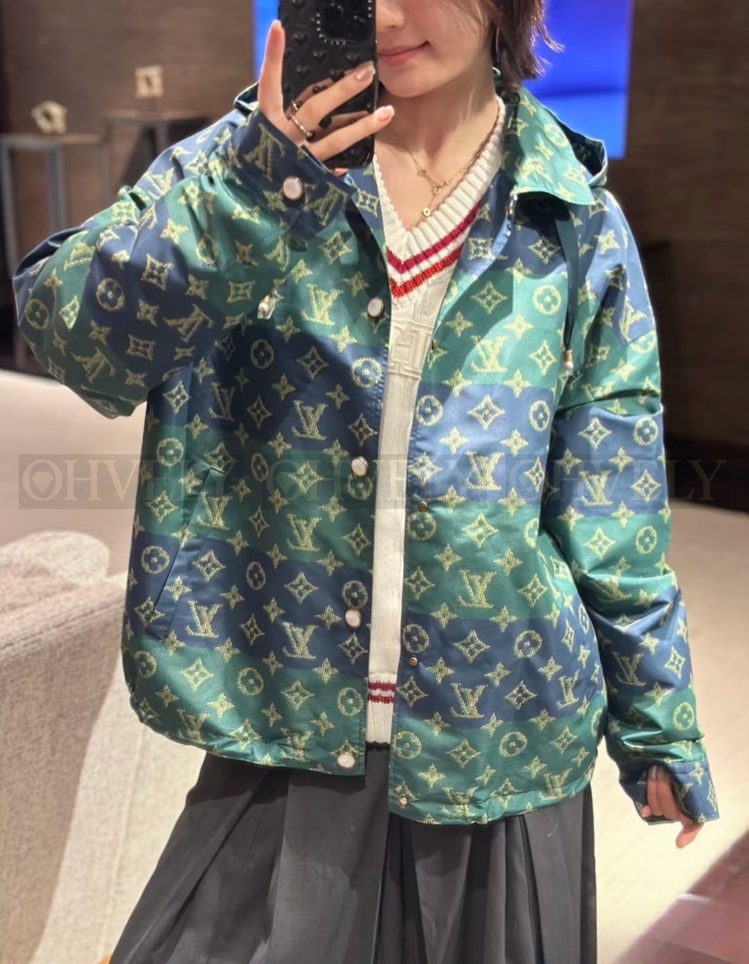 【 ZP 】LOUIS VUITTON 아우터 (매장가 490만원) 상품 썸네일