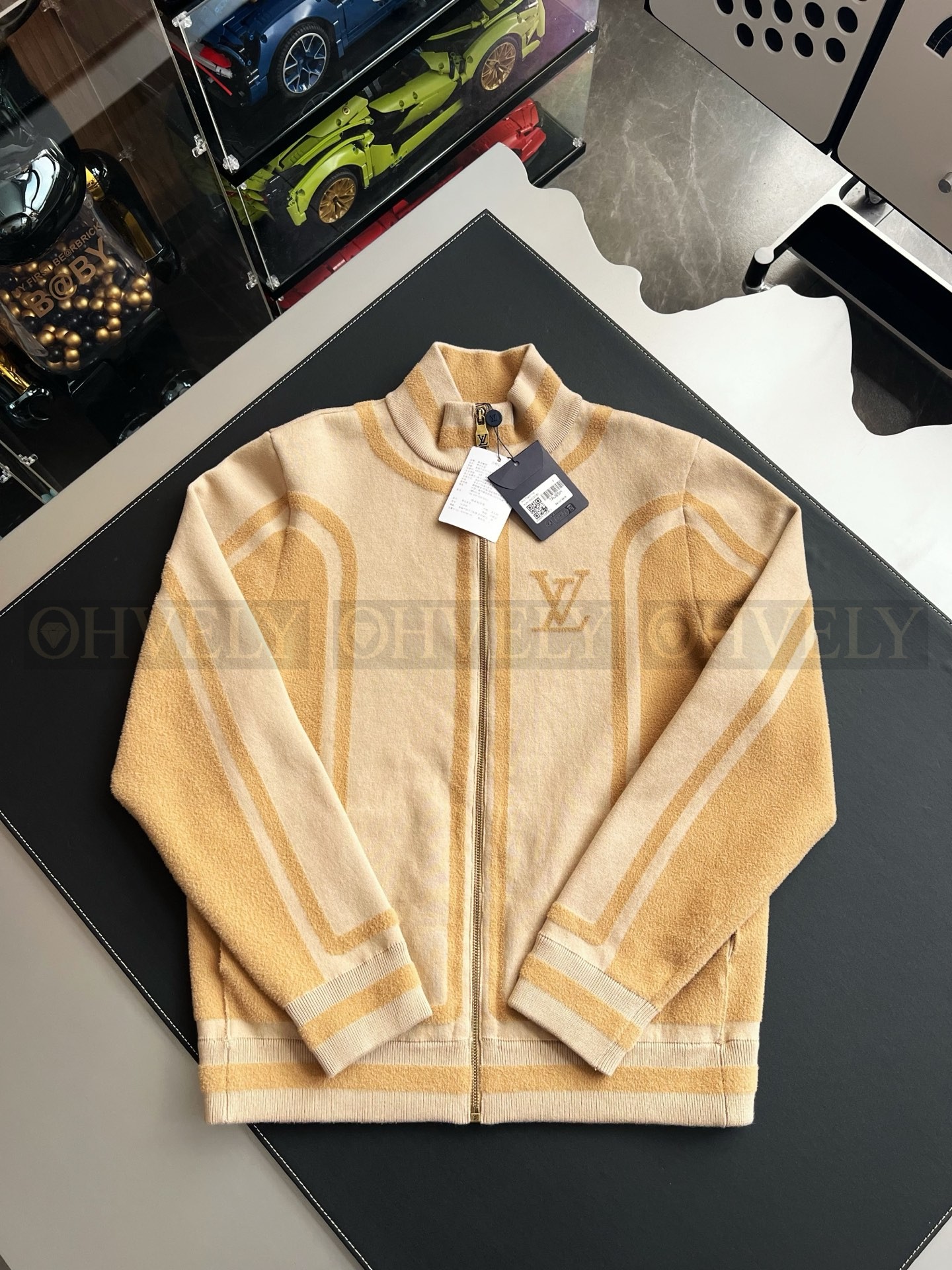 【 ZP 】LOUIS VUITTON 집업 아우터 (매장가 414만원) 상품 썸네일