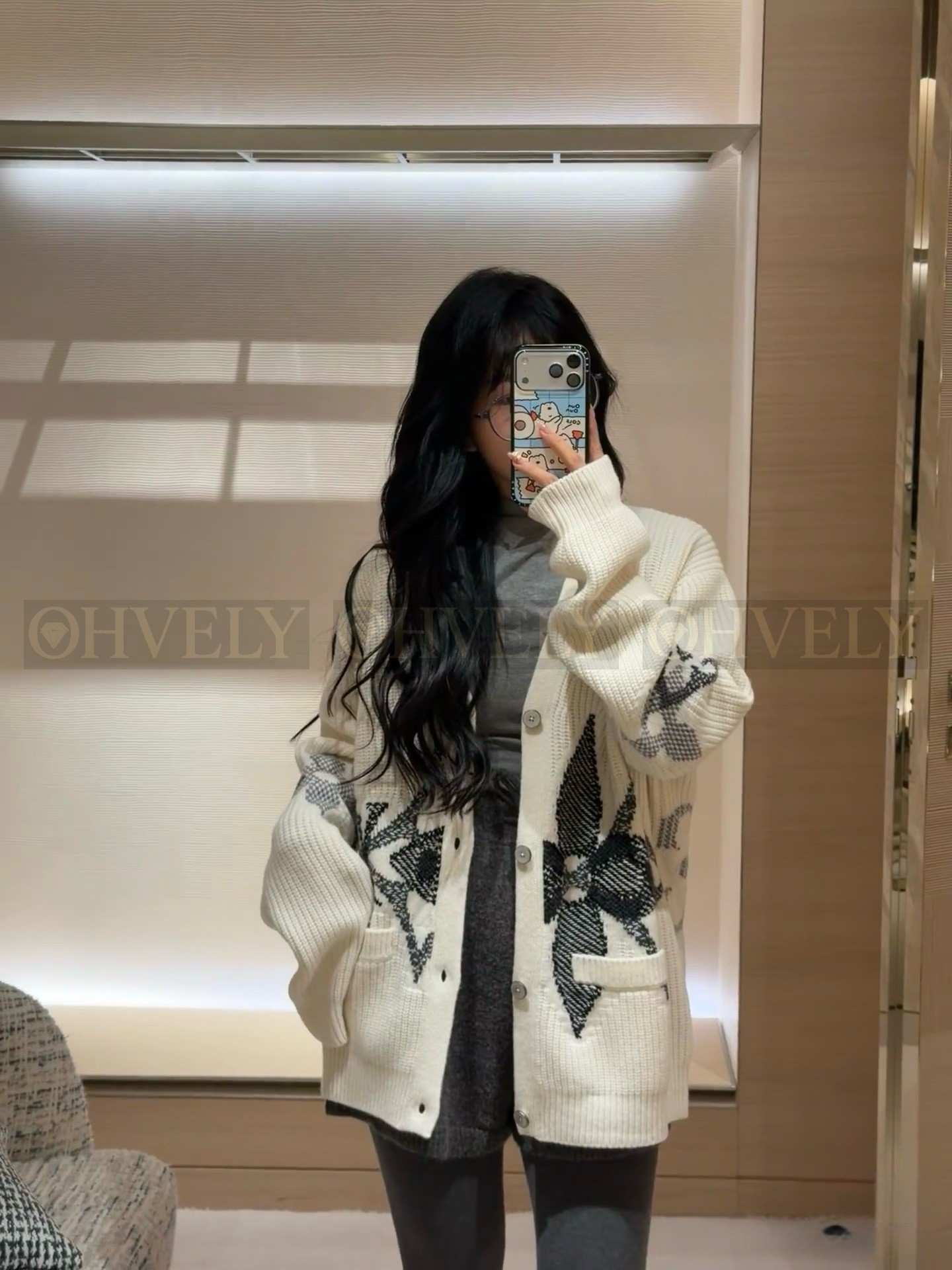 【 ZP 】LOUIS VUITTON 니트 스웨터 (매장가 302만원) 상품 썸네일