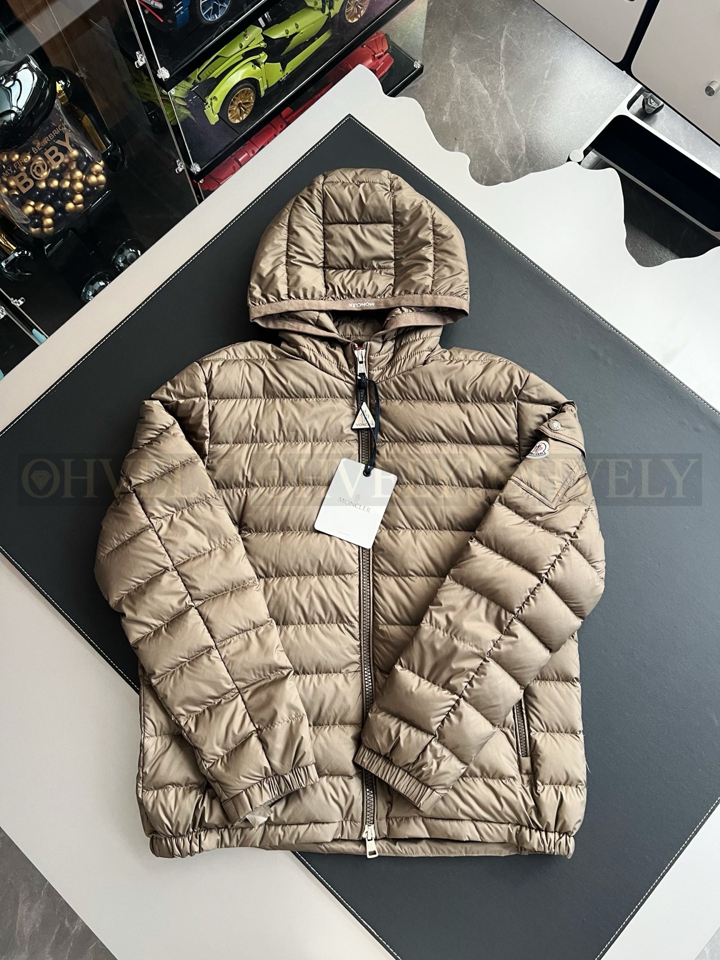 【 ZP 】MONCLER 패딩 (매장가 240만원) 상품 썸네일