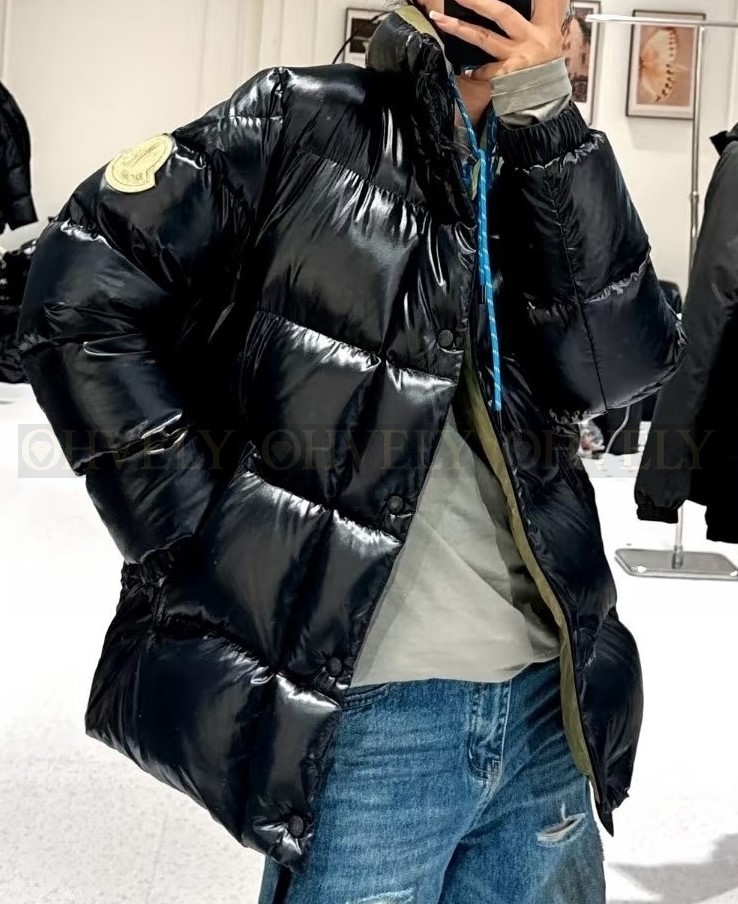 【 ZP 】MONCLER 패딩 (매장가 238만원) 상품 썸네일