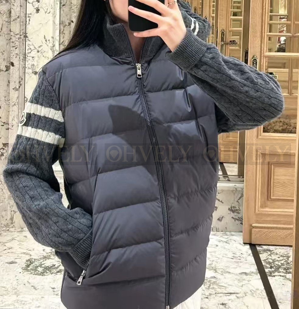 【 ZP 】MONCLER 패딩 아우터 (매장가 240만원) 상품 썸네일