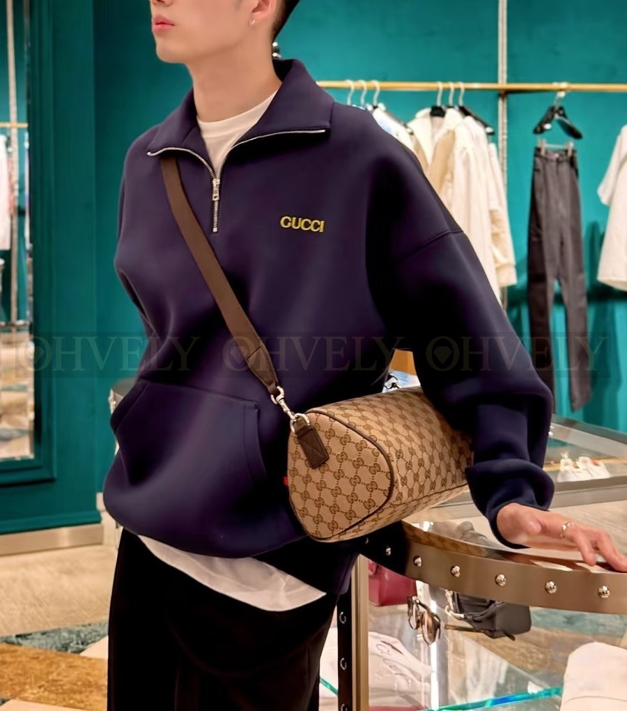 【 ZP 】GUCCI 맨투맨 (매장가 230만원) 상품 썸네일