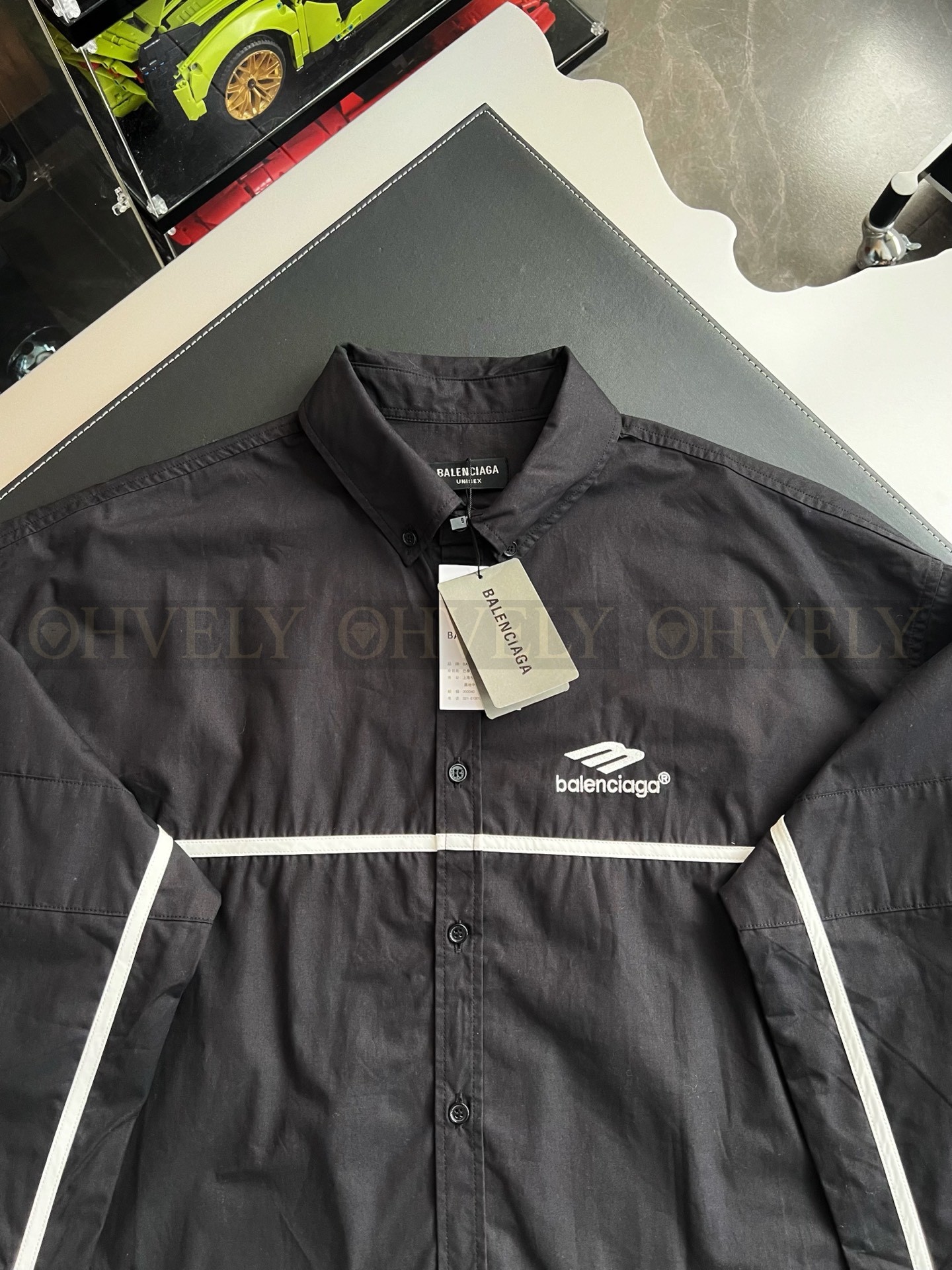 【 ZP 】BALENCIAGA 셔츠 (매장가 220만원) 상품 썸네일