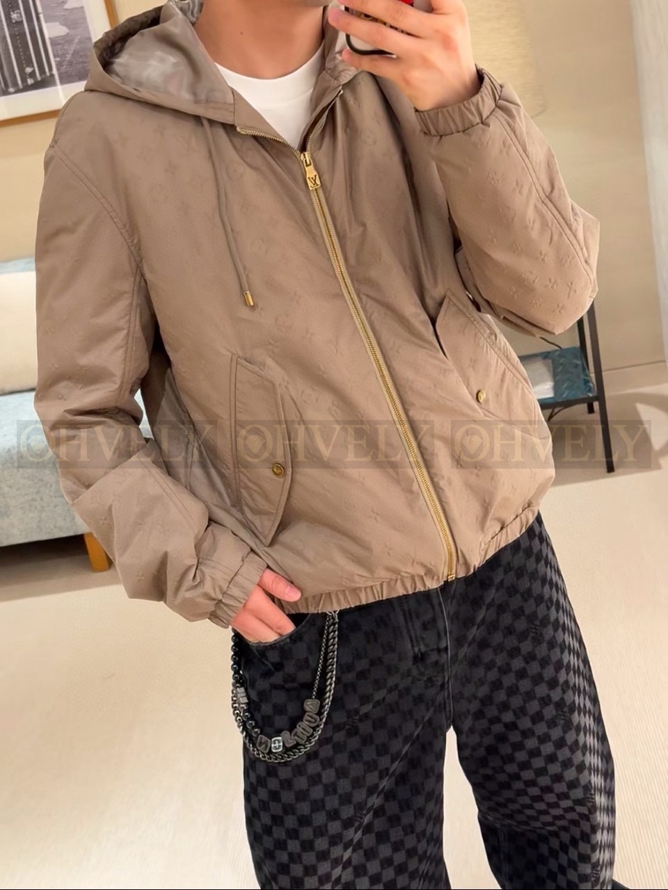 【 ZP 】LOUIS VUITTON 점퍼 (매장가 522만원) 상품 썸네일