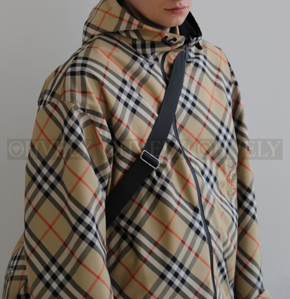 【 ZP 】Burberry 자켓 (매장가 310만원) 상품 썸네일