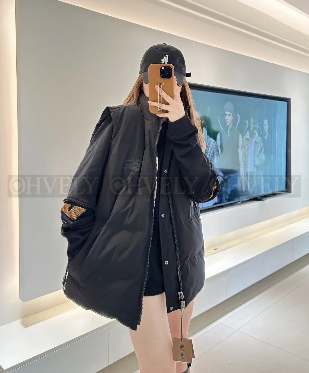 【 ZP 】Burberry 체크 패널 리버시블 베스트 (매장가 285만원) 상품 썸네일