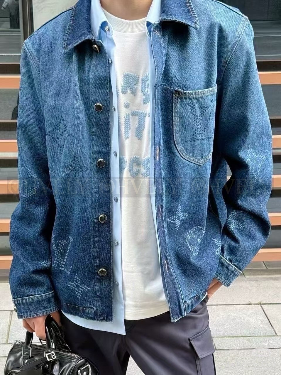 【 ZP 】LOUIS VUITTON 청자켓 (매장가 478만원) 상품 썸네일