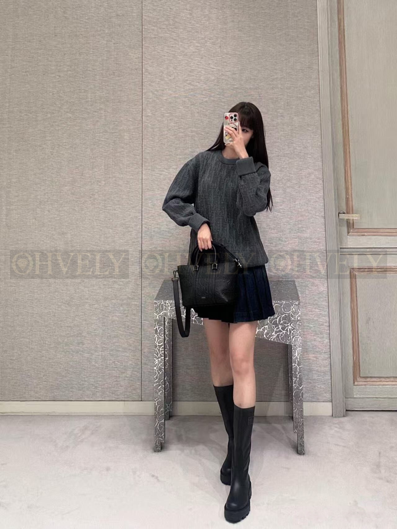 스웨터 상품 썸네일