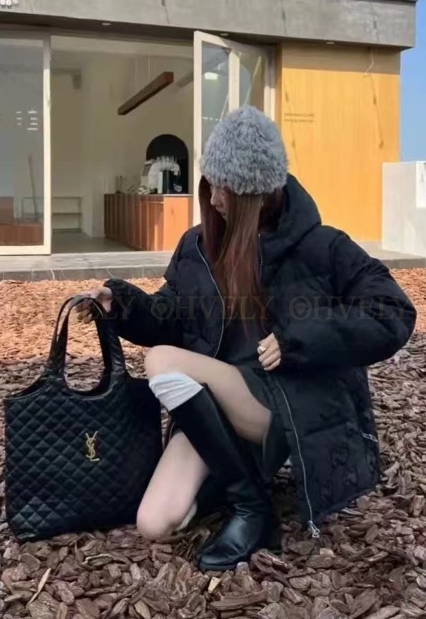 【 ZP 】GUCCI 패딩 (매장가 436만원) 상품 썸네일
