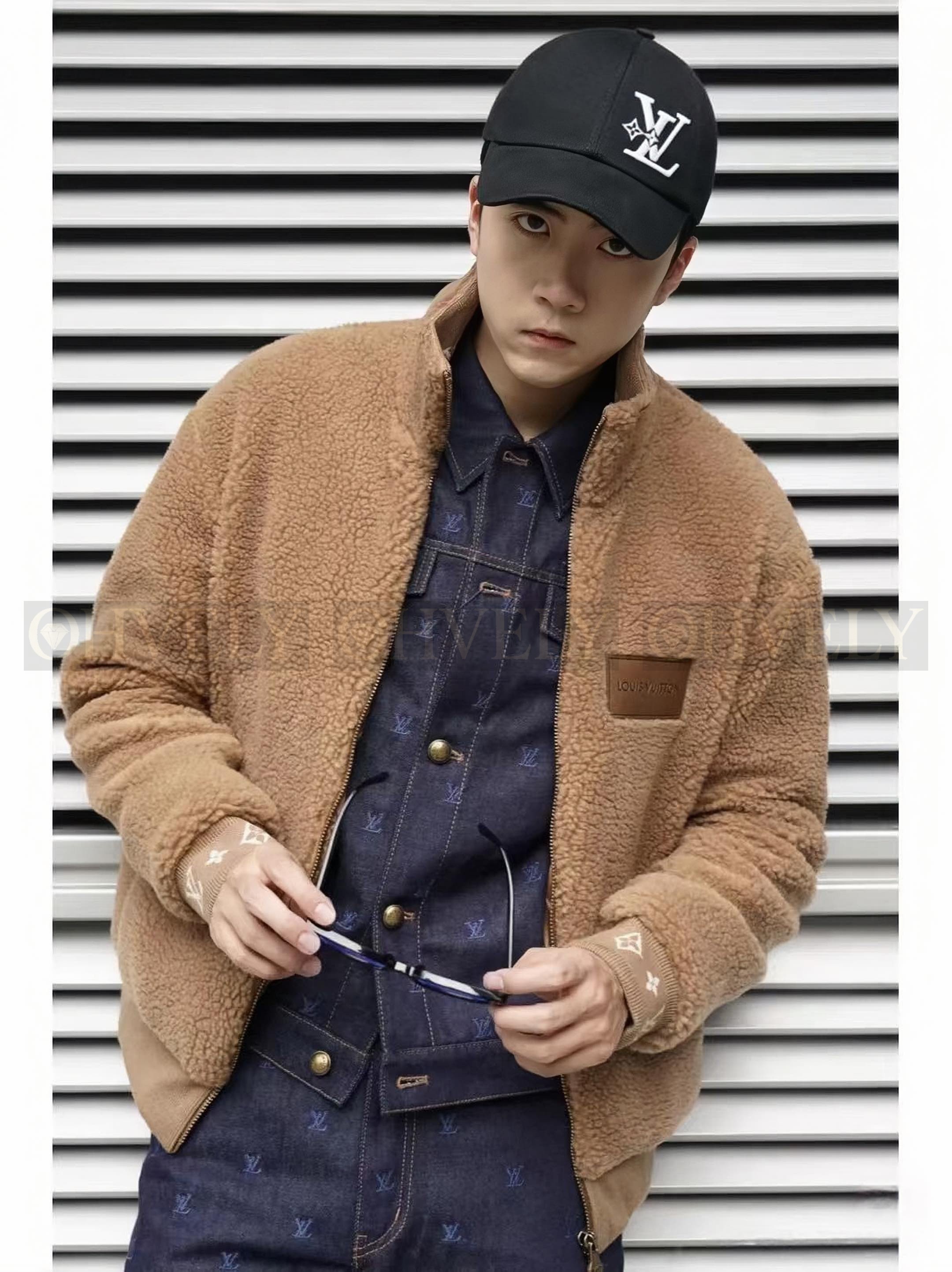 【 ZP 】LOUIS VUITTON 자켓 (매장가 340만원) 상품 썸네일