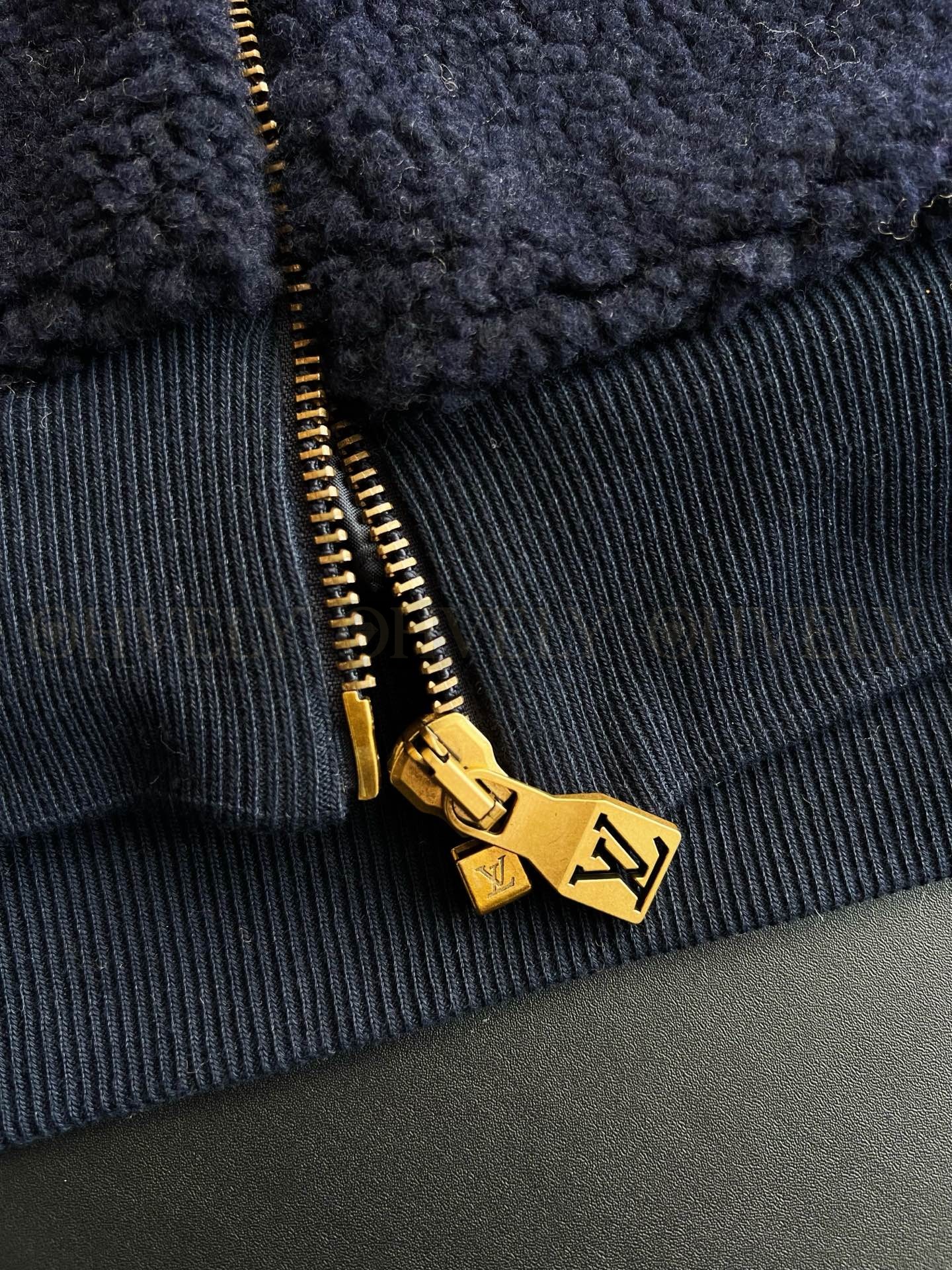 【 ZP 】LOUIS VUITTON 자켓 (매장가 340만원) 상품 썸네일