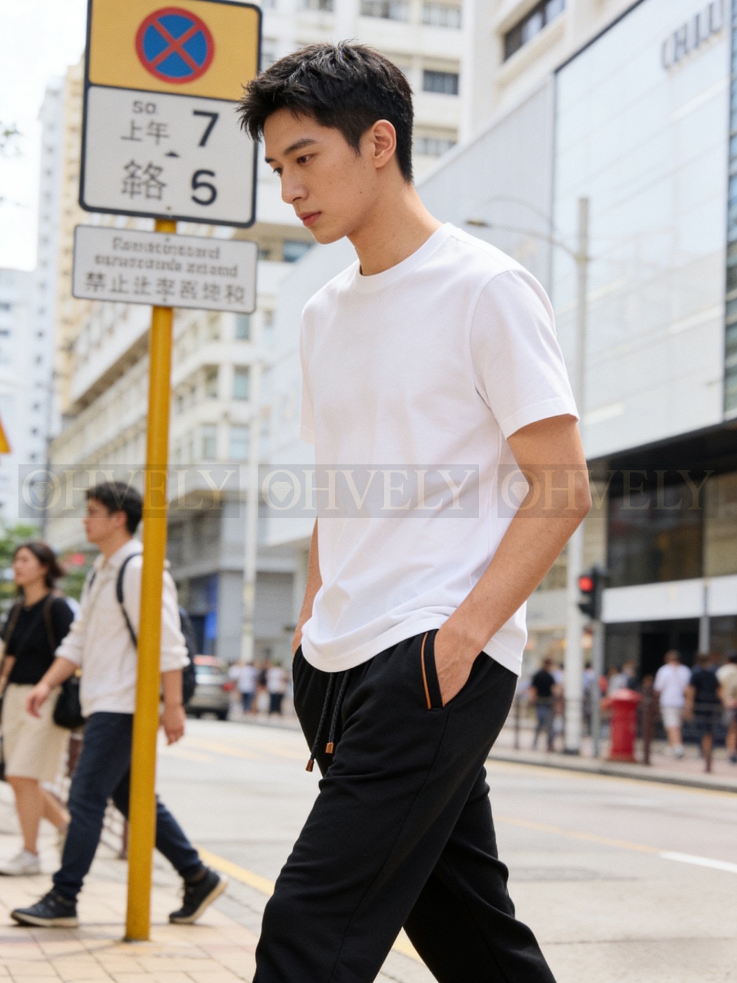 【 ZP 】Brunello Cucinelli 블랙 팬츠 (매장가 220만원) 상품 썸네일