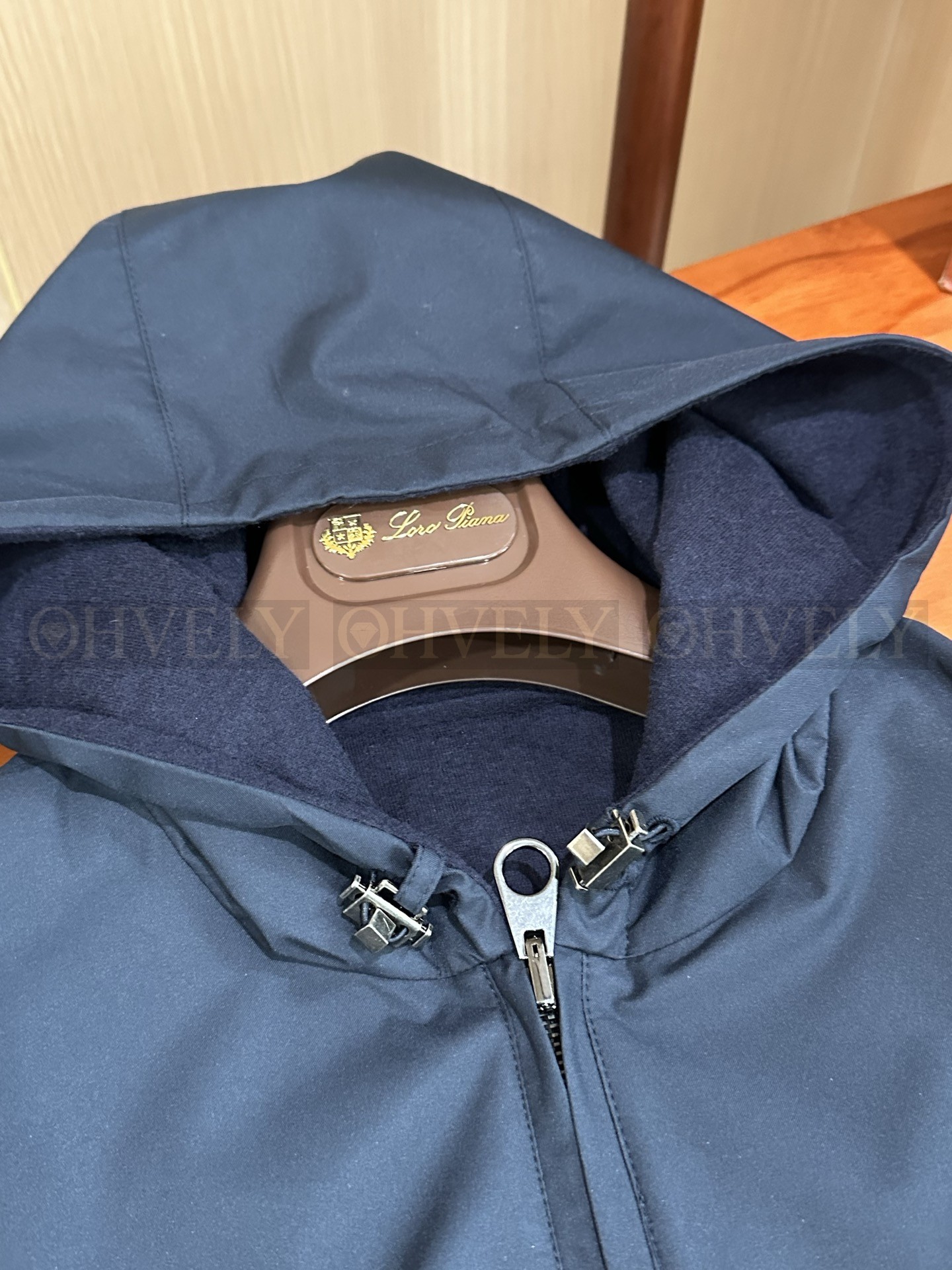 【 ZP 】LoroPiana 집업 아우터 (매장가 558만원) 상품 썸네일