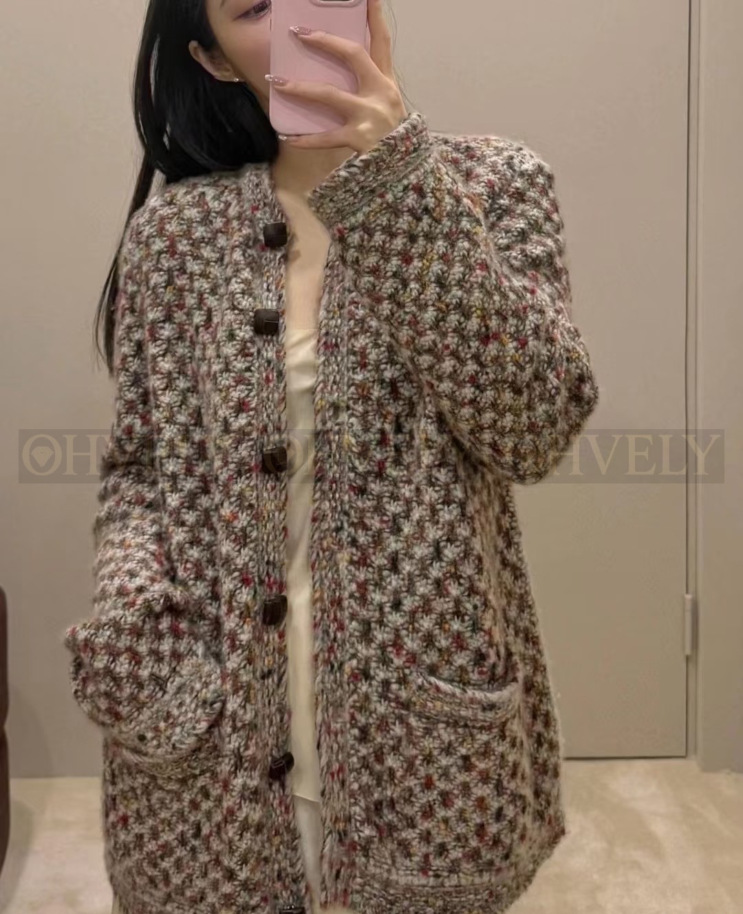 【 ZP 】LoroPiana 가디건 (매장가 682만원) 상품 썸네일