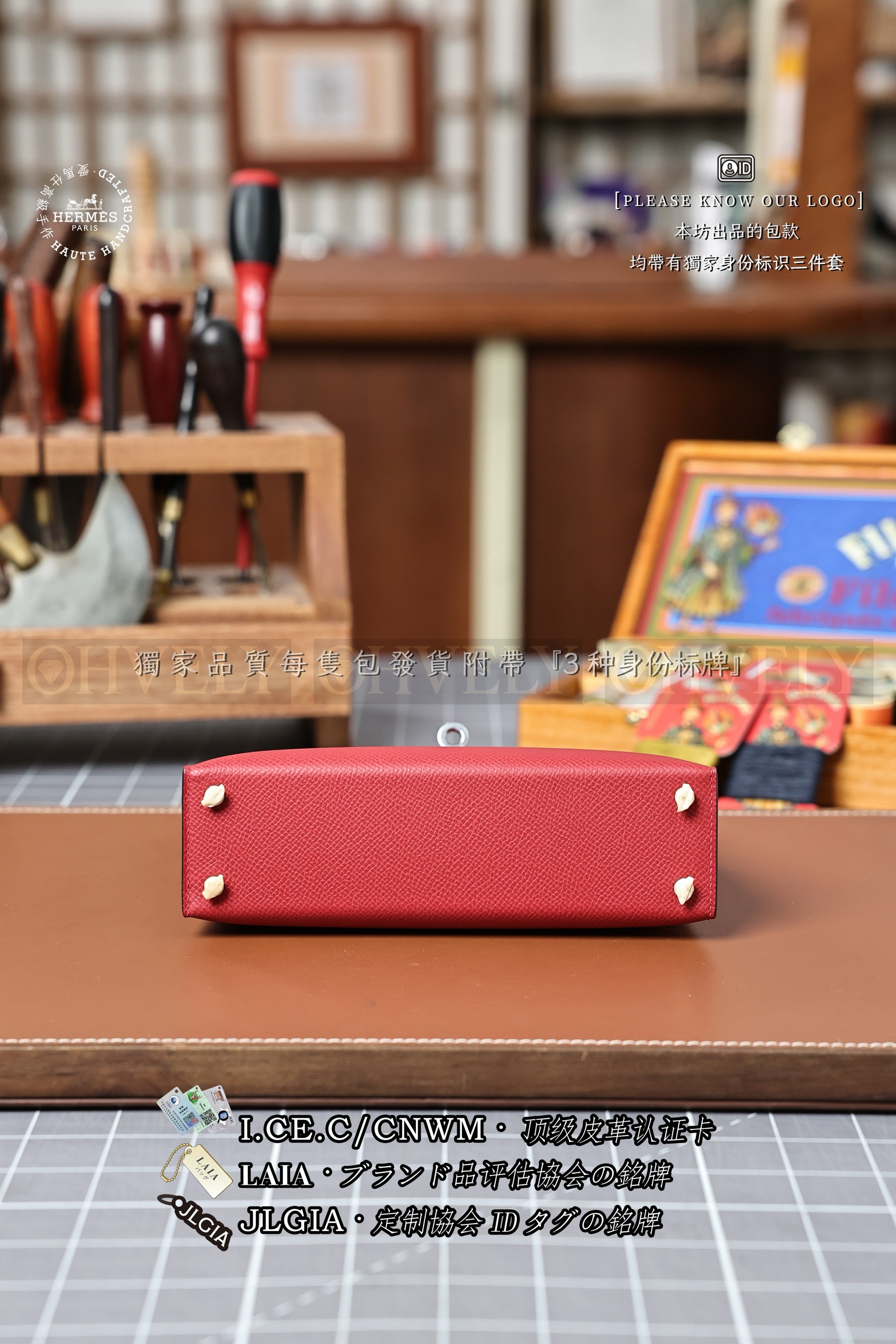 Hermès KELLY 𝙈𝙄𝙉𝙄 𝙍𝙤𝙪𝙜𝙚 𝘾𝙖𝙨𝙖𝙦𝙪𝙚 은장 상품 썸네일