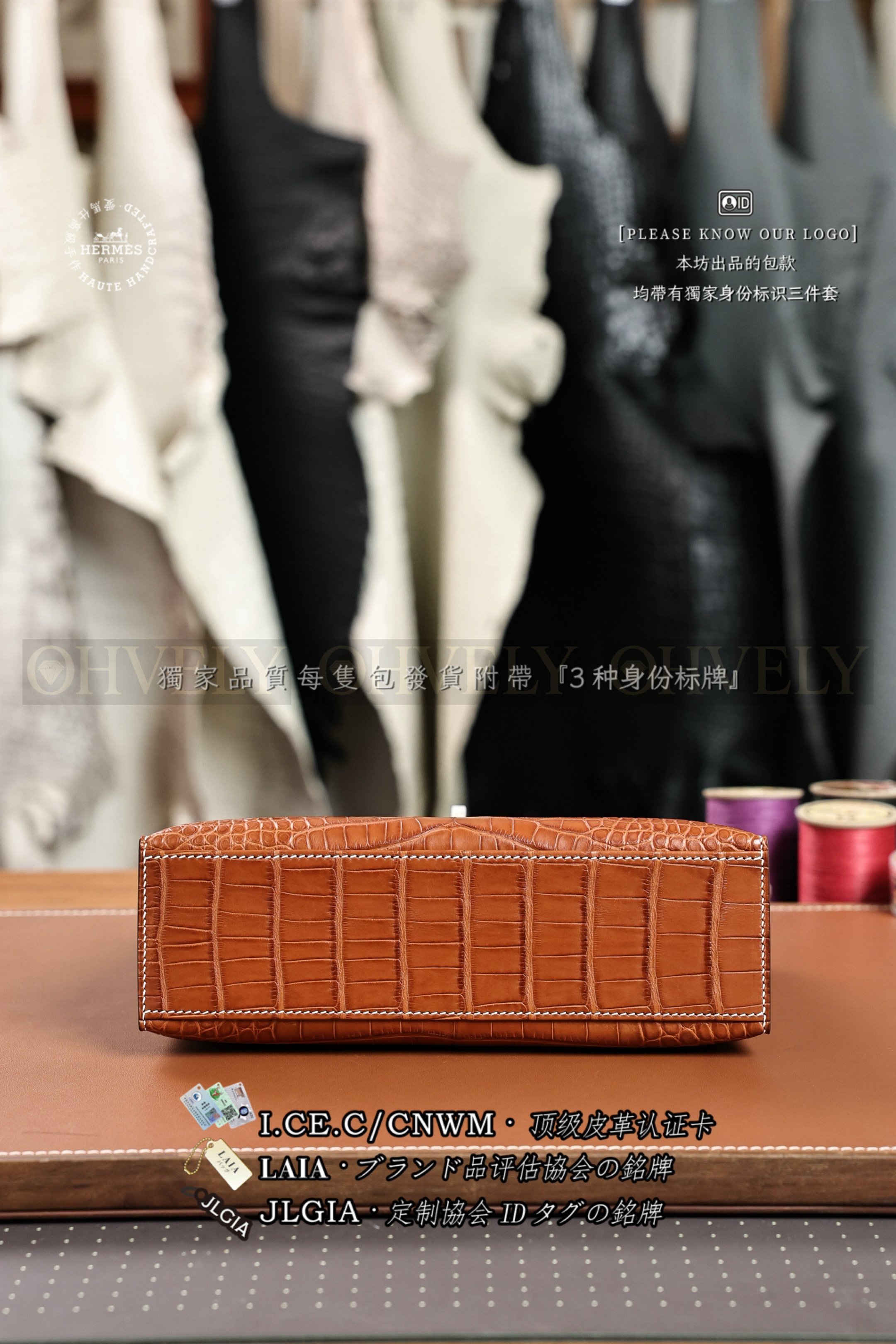 Hermès 𝙼𝚒𝚗𝚒 Kelly 𝙸  𝙼𝚒𝚎𝚕 금장 상품 썸네일