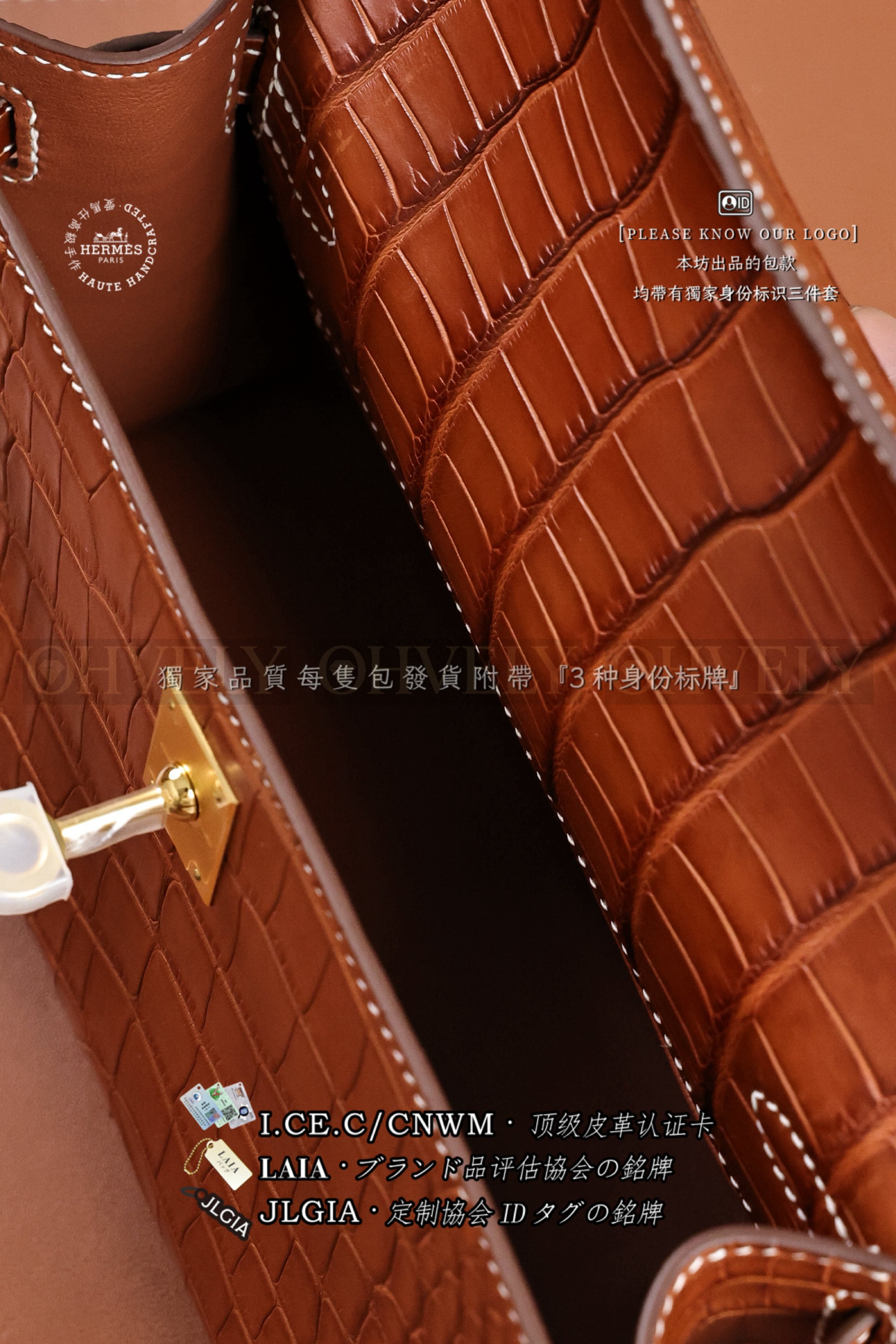 Hermès 𝙼𝚒𝚗𝚒 Kelly 𝙸  𝙼𝚒𝚎𝚕 금장 상품 썸네일