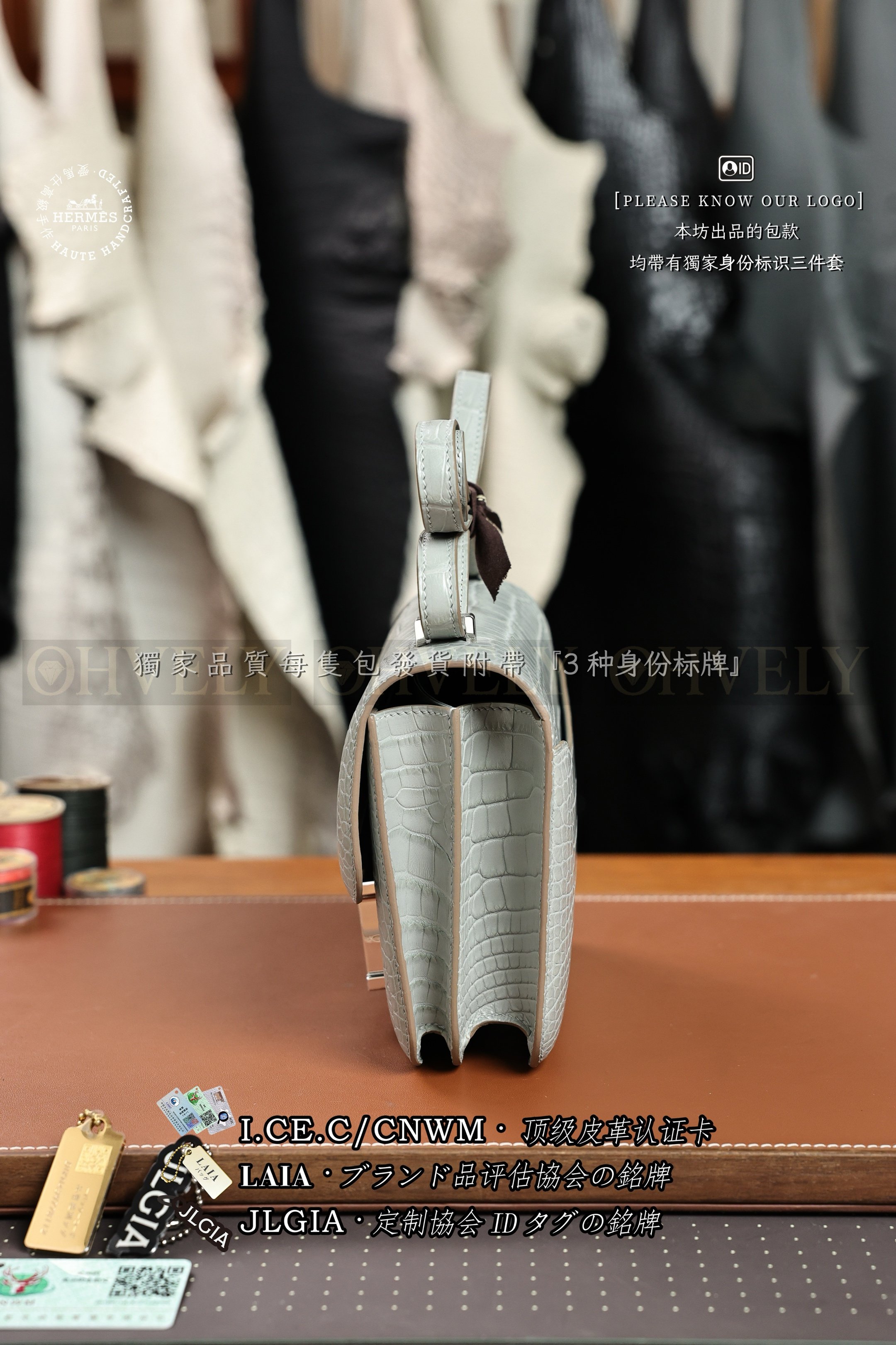 Hermès Constance 𝟷𝟿 𝙶𝚛𝚒𝚜 𝙲𝚒𝚖𝚎𝚗𝚝 은장 상품 썸네일