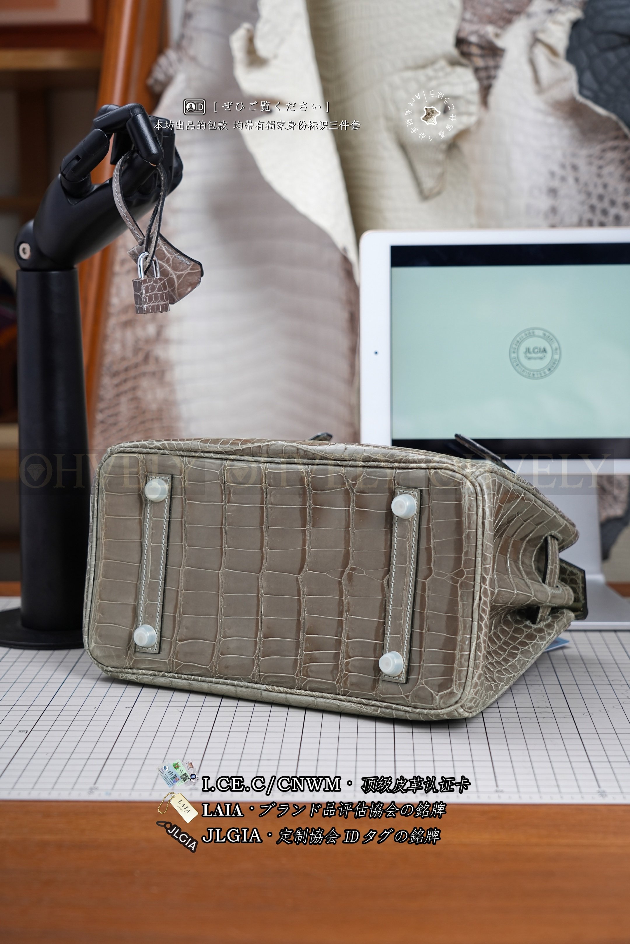 Hermès BIRKIN 𝟸𝟻 𝙶𝚛𝚒𝚜 𝚃𝚘𝚞𝚛𝚝𝚎𝚛𝚎𝚕𝚕𝚎 은장 상품 썸네일