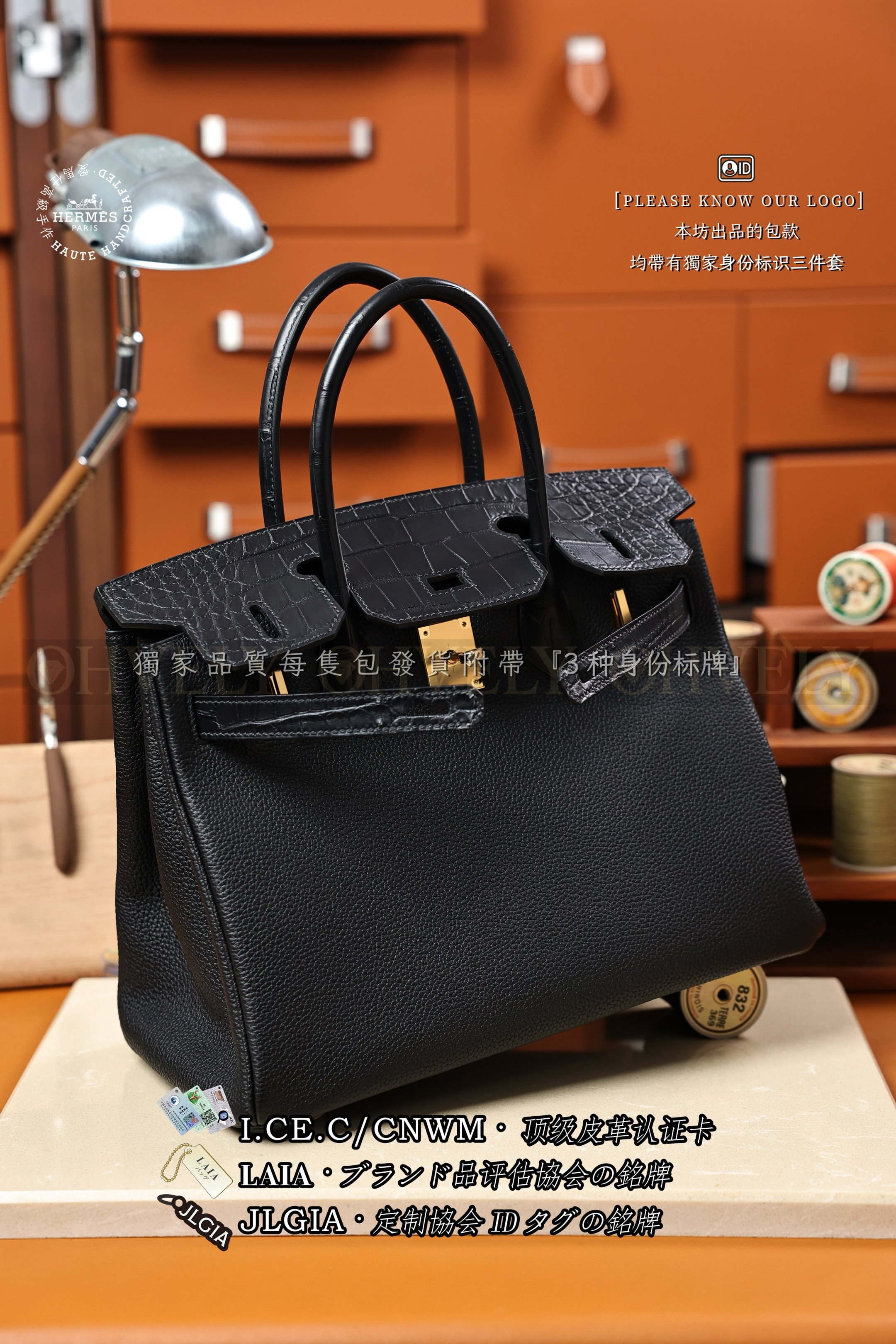 Hermès 𝚃𝚘𝚞𝚌𝚑 Birkin 𝟹𝟶 𝙽𝚘𝚒𝚛 금장 상품 썸네일