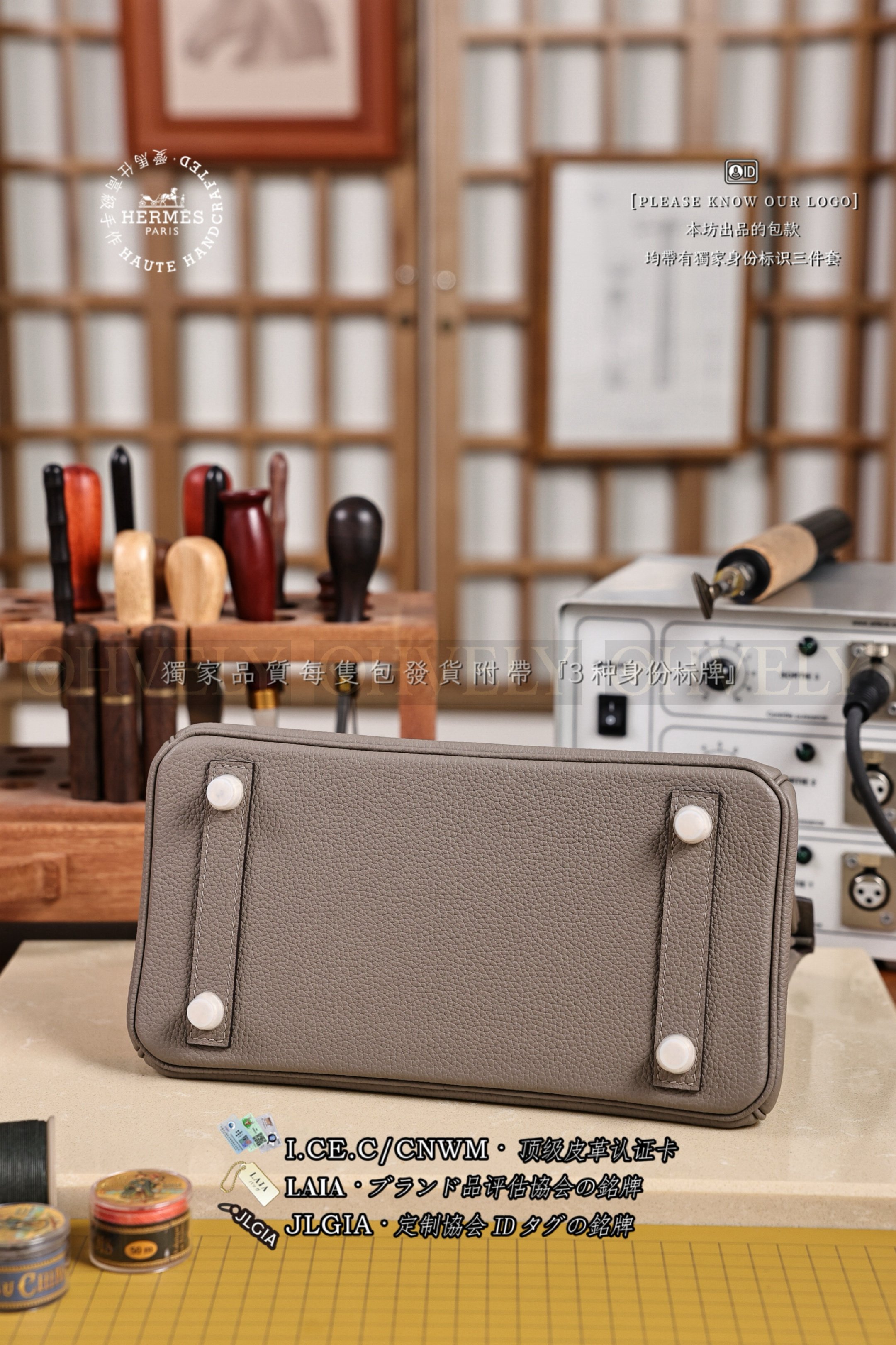 Hermès BIRKIN 𝟸𝟻 𝙶𝚛𝚒𝚜 𝙼𝚎𝚢𝚎𝚛 금장 상품 썸네일
