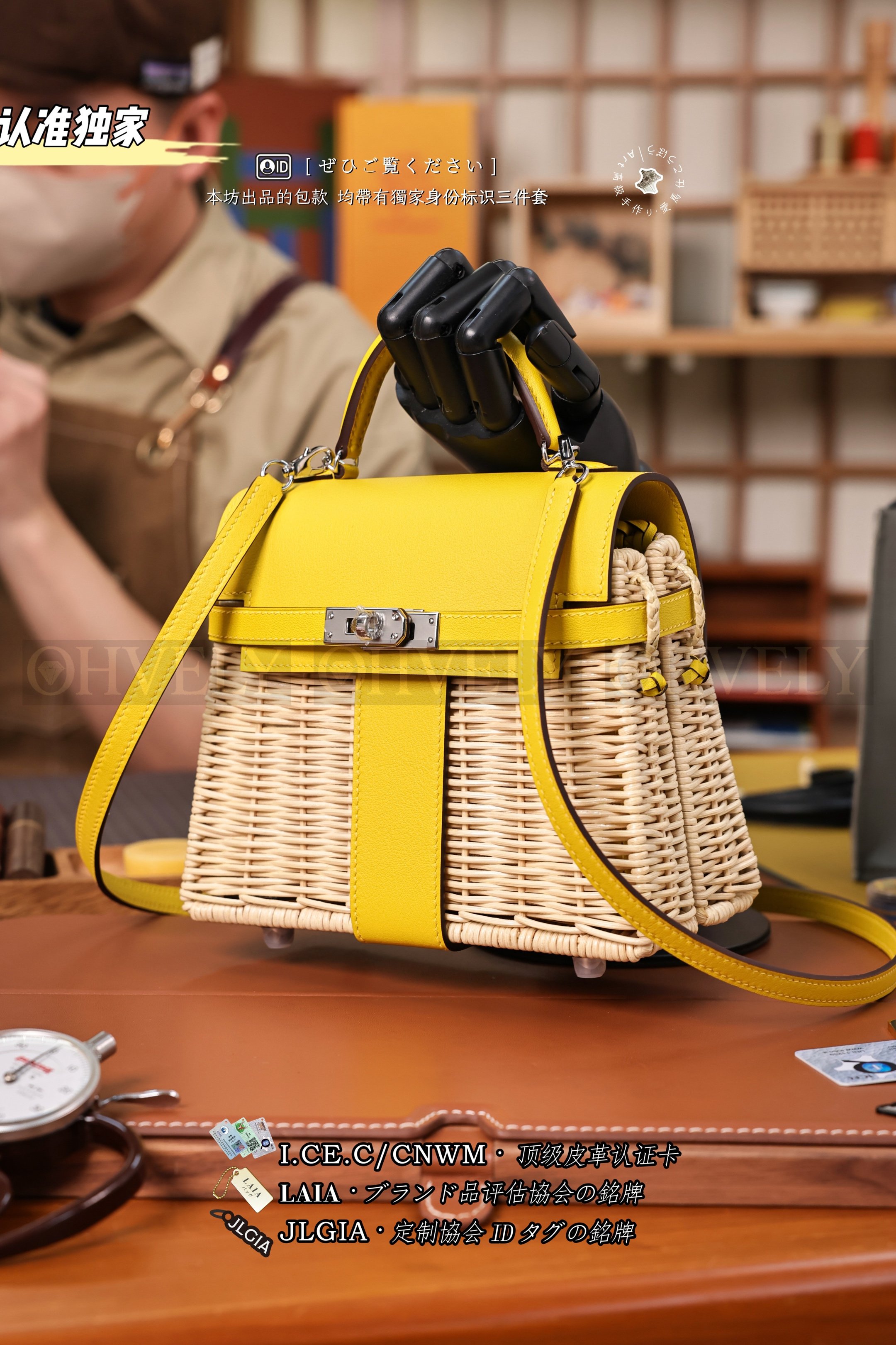 Hermès 𝙿𝙸𝙲𝙽𝙸𝙲 Kelly 𝙼𝚒𝚗𝚒  𝙻𝚒𝚖𝚎 은장 상품 썸네일