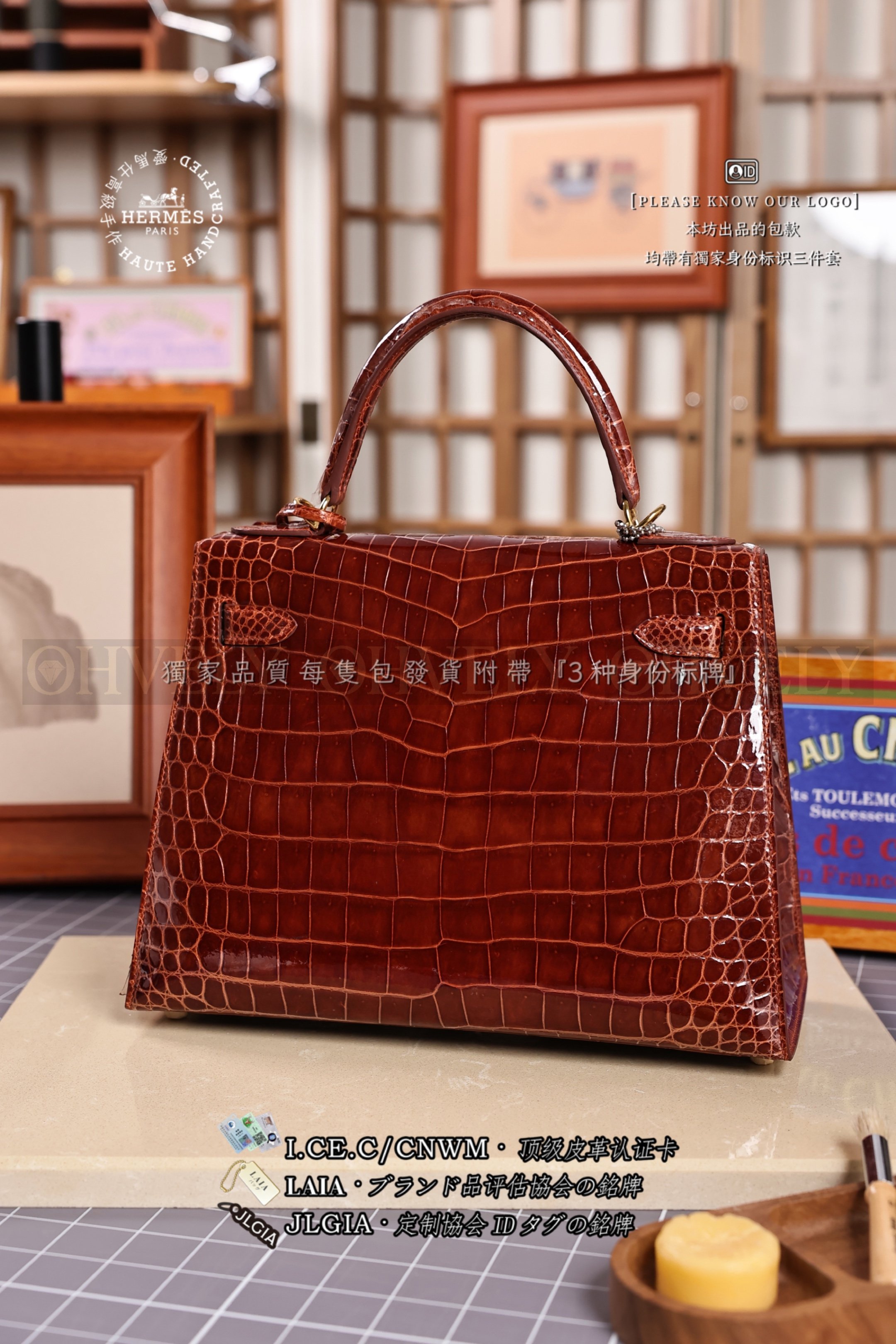 Hermès Kelly 𝟸𝟾 𝙼𝚒𝚎𝚕 𝙿𝚘𝚛𝚘𝚜𝚞𝚜 금장 상품 썸네일