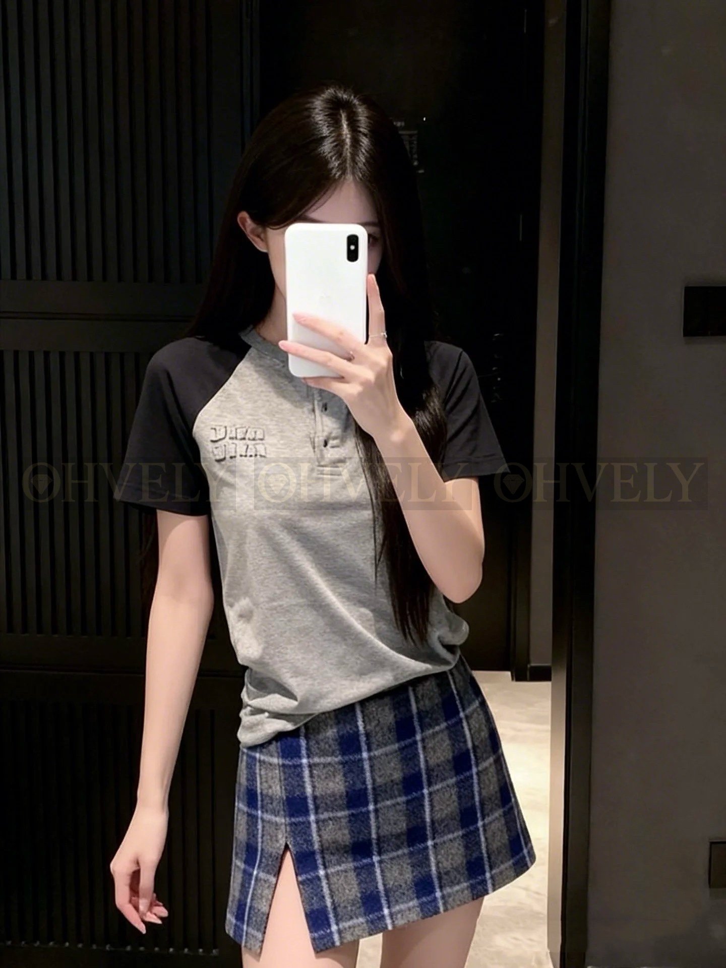 ZP버전 】 MIUMIU 미우미우 콘트라스트 라글란 쇼트 슬리브 티셔츠 상품 썸네일