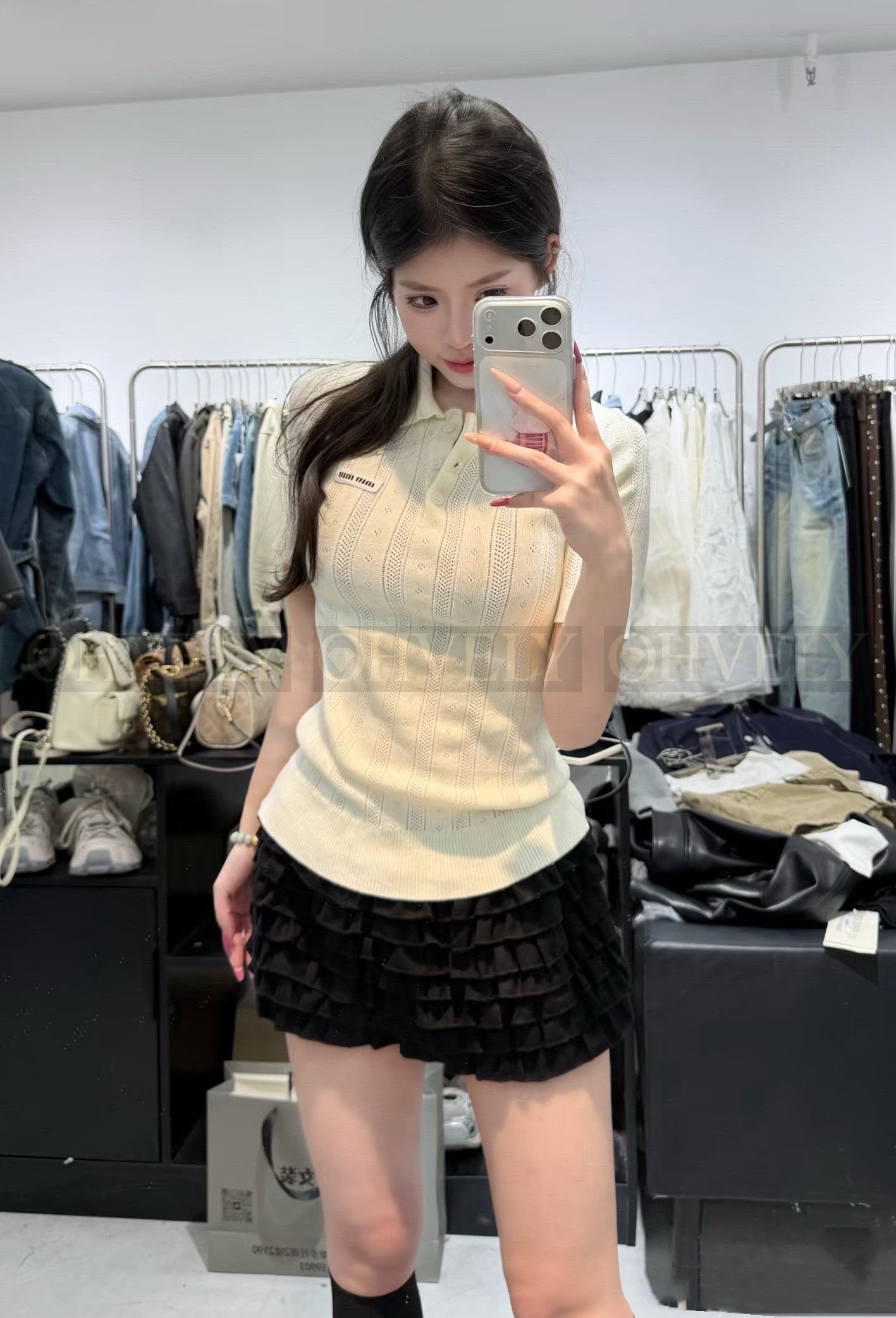 ZP버전 】 MIUMIU 미우미우 26SS 레이스 칼라 로고 니트 폴로 셔츠 상품 썸네일