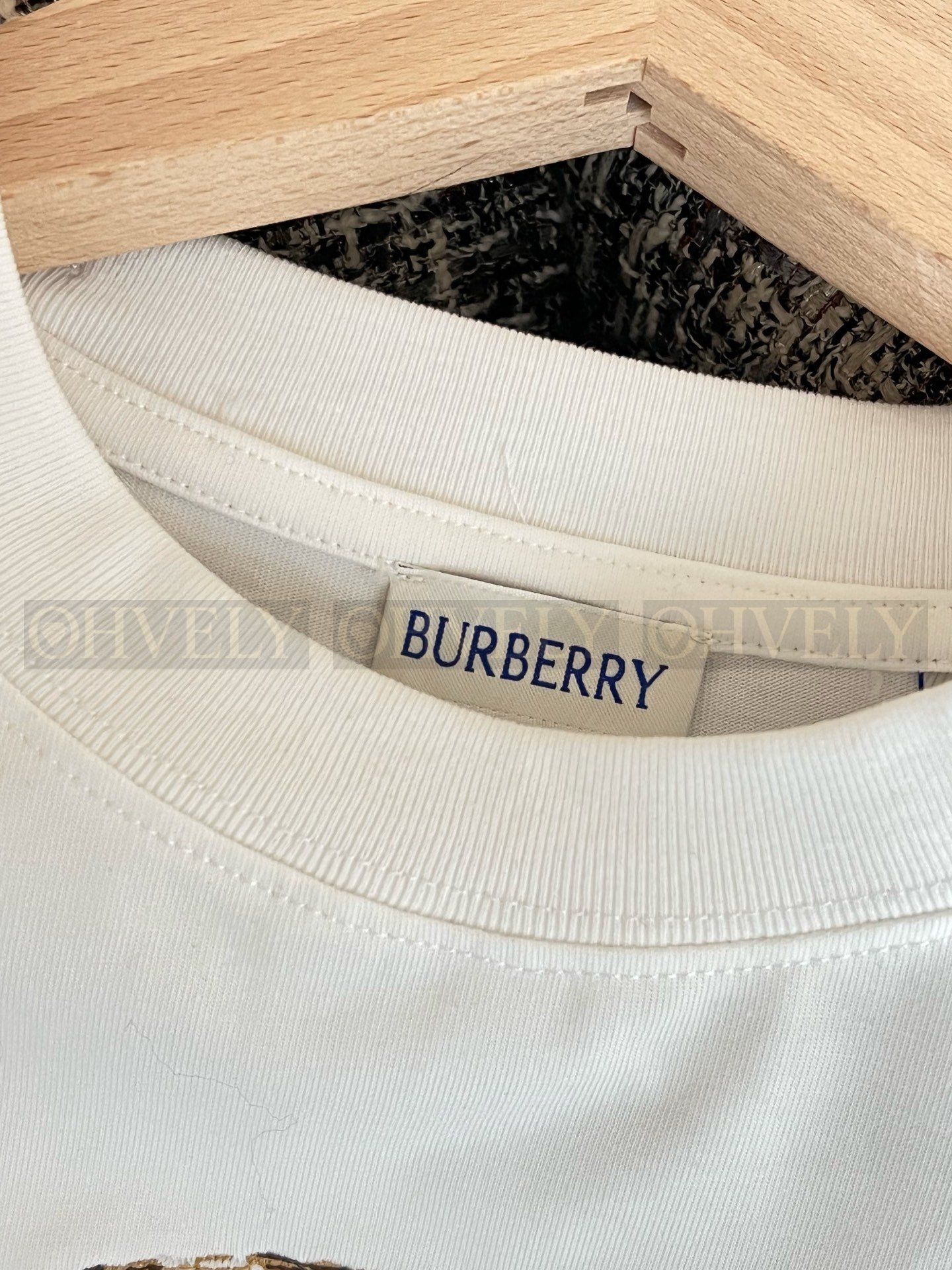【 ZP버전 】 BURBERRY 버버리 체크 나이트 스탬프 코튼 티셔츠 상품 썸네일
