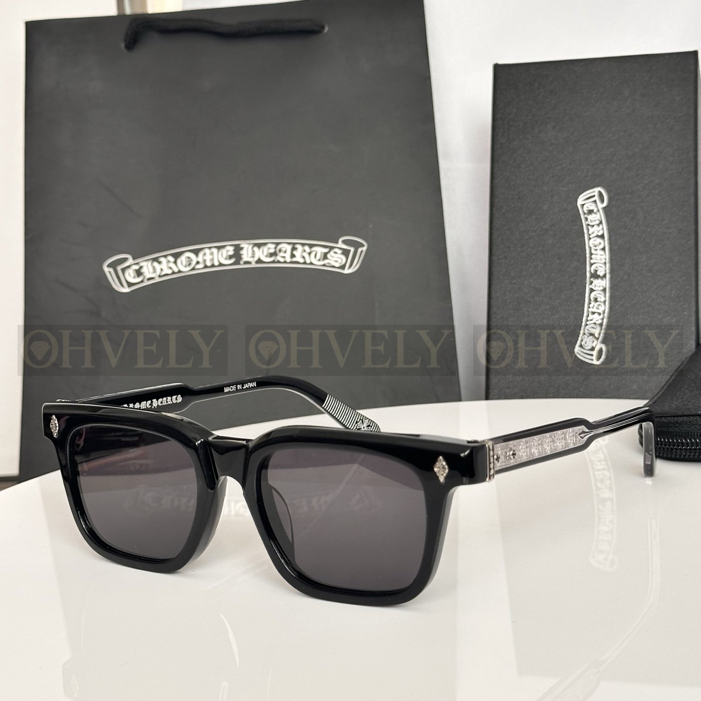 CHROME HEARTS  크롬하츠 엠비딕스트로우스 선글라스 상품 썸네일