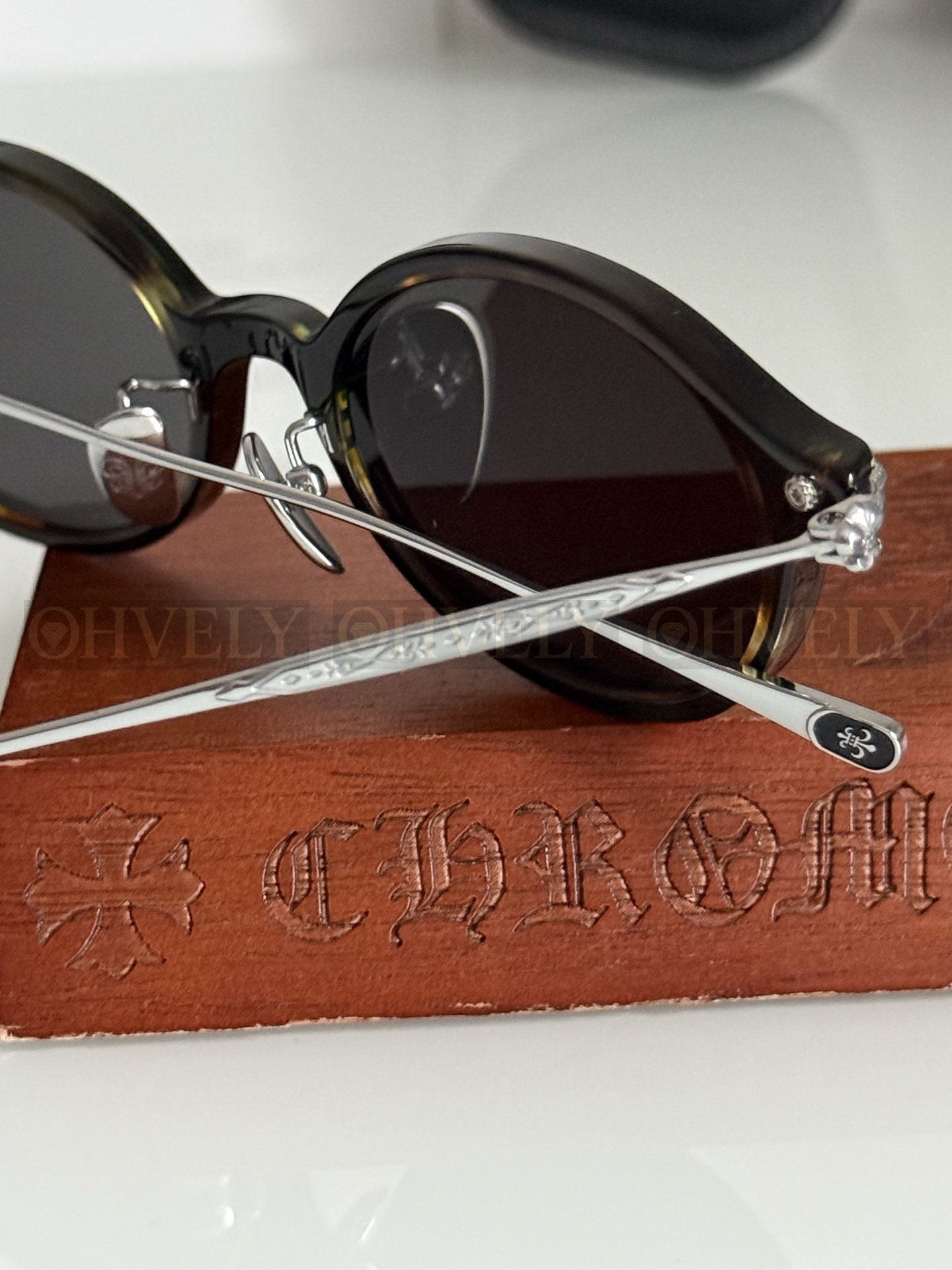 CHROME HEARTS  크롬하츠 라운드 선글라스 상품 썸네일