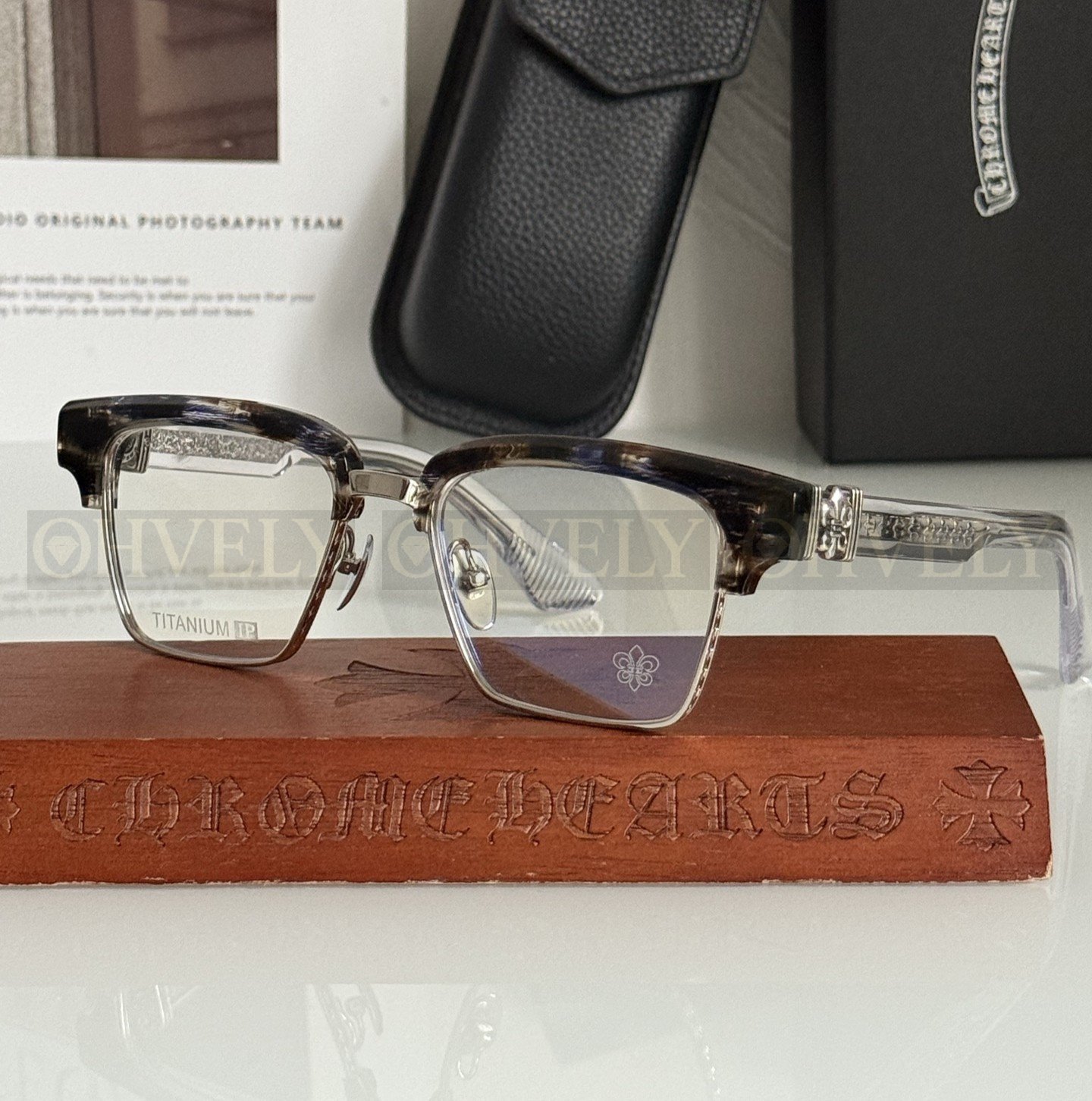 CHROME HEARTS  크롬하츠 CH8350 선글라스
