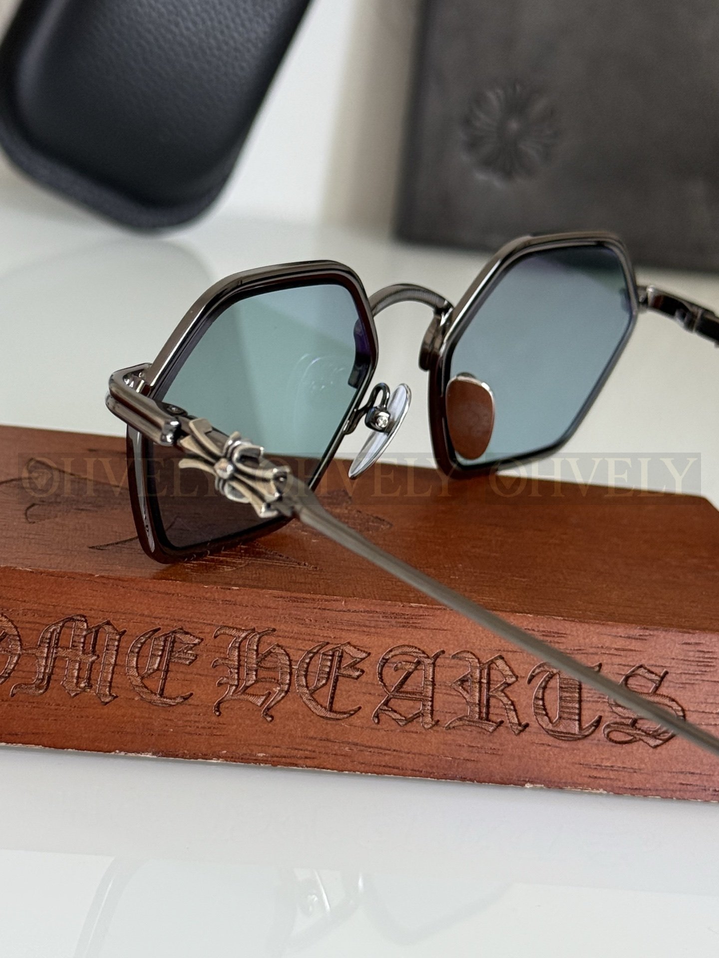 CHROME HEARTS  크롬하츠 다태 선글라스 상품 썸네일