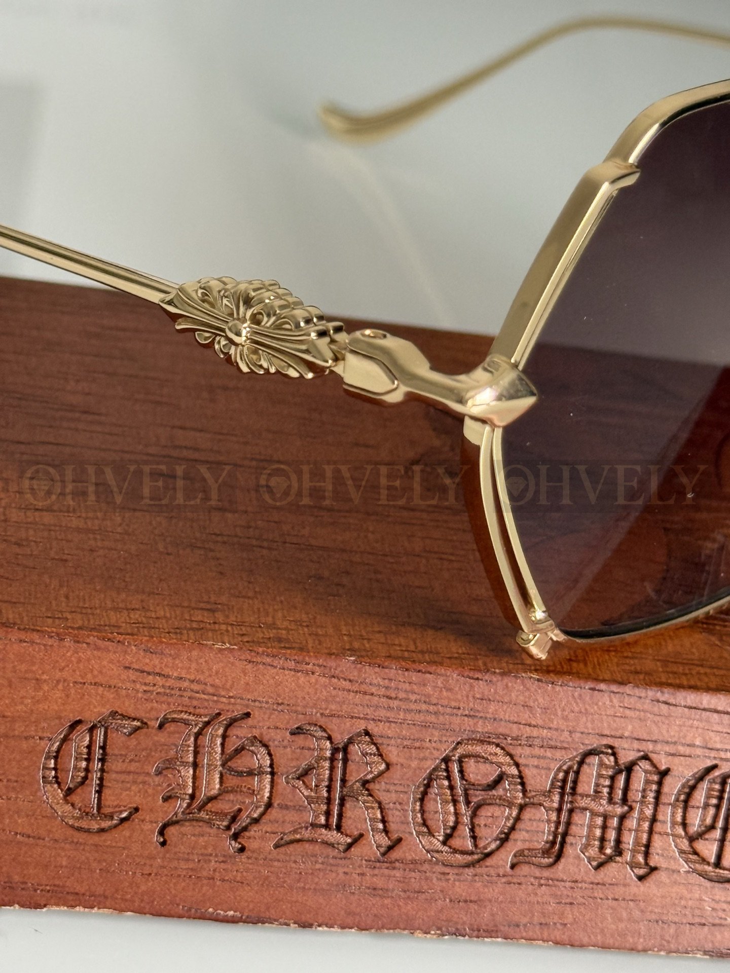 CHROME HEARTS  크롬하츠컨 크림드선글라스 상품 썸네일