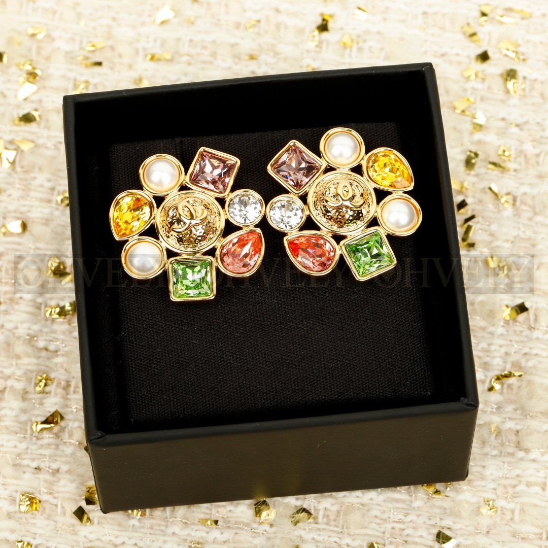 샤넬 CHANEL 멀티 컬러 스톤 이어링 (BIJOUX FANTAISIE 라인) 상품 썸네일
