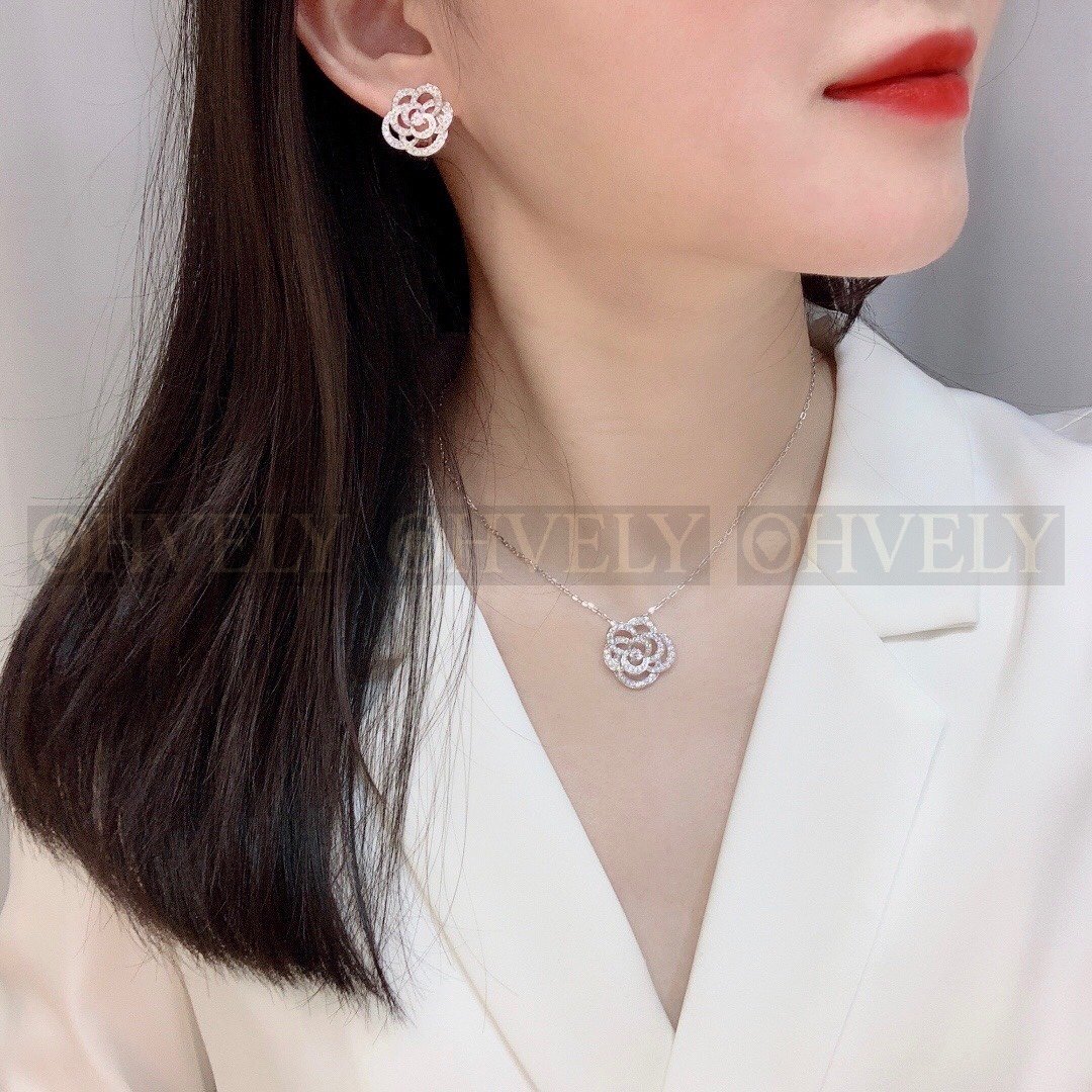 샤넬 CHANEL 필 드 까멜리아 (실버) 상품 썸네일