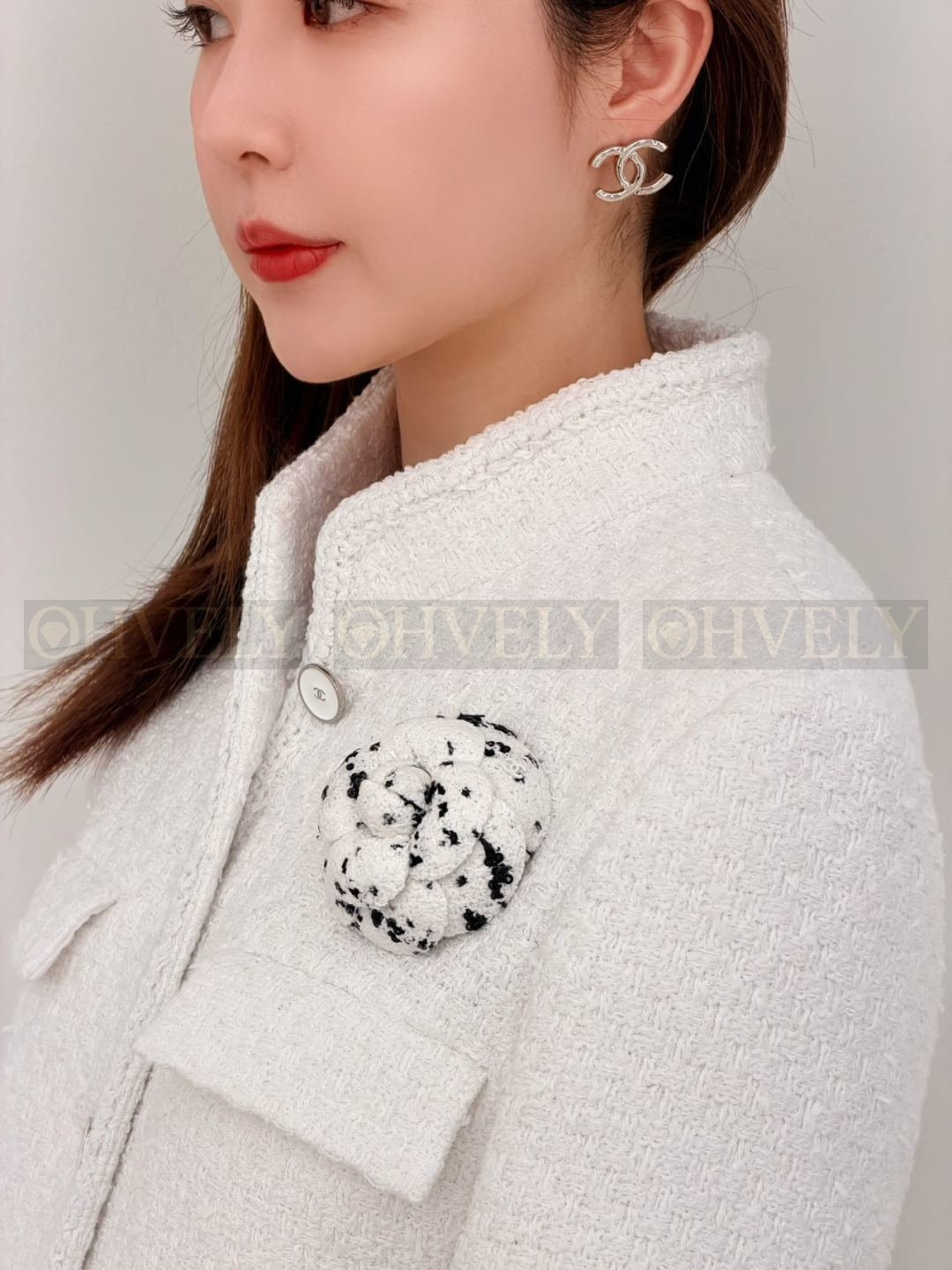 샤넬 CHANEL CC 로고 이어링 (실버) 상품 썸네일