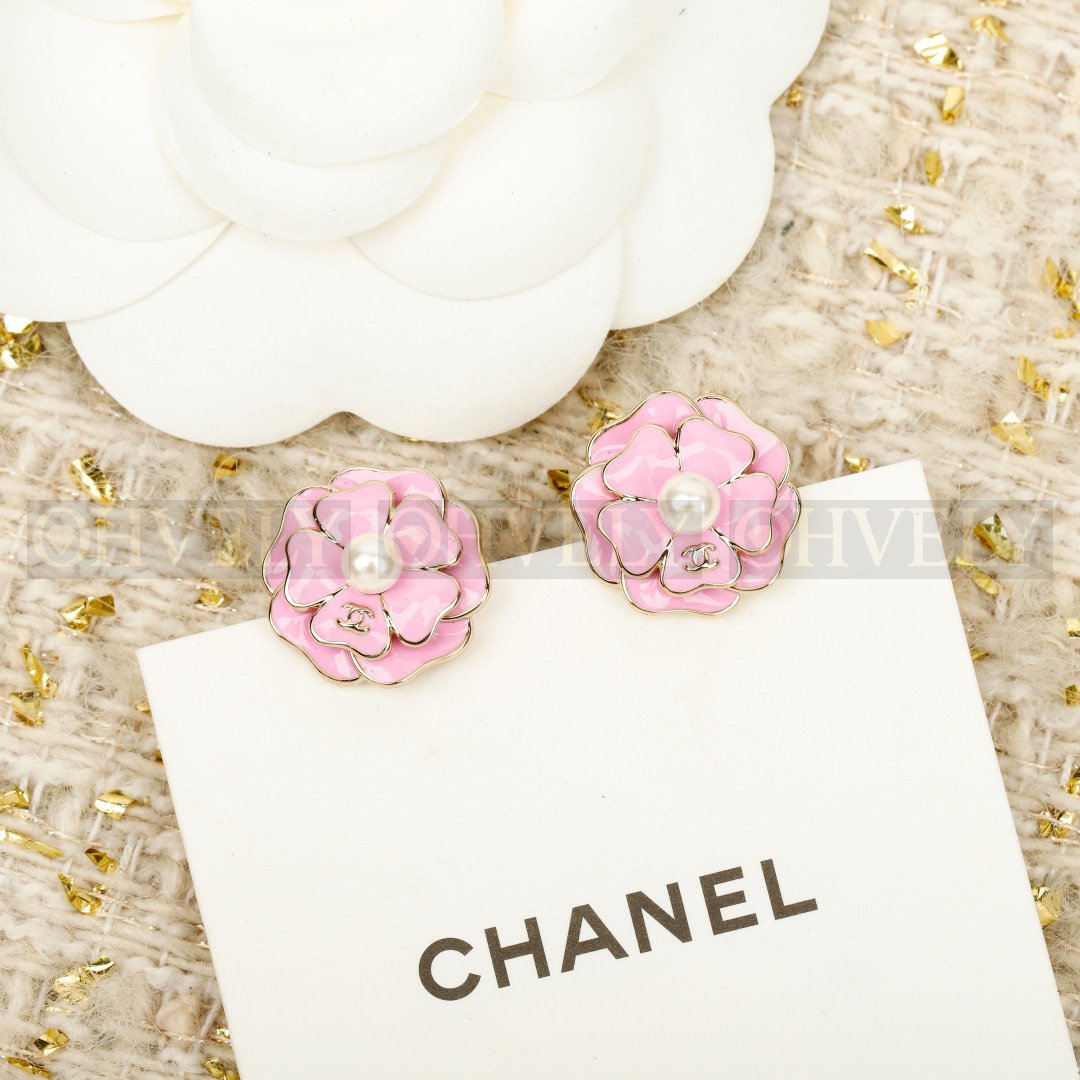 샤넬 CHANEL 크루즈 컬렉션 까멜리아 스터드 이어링 (핑크) 상품 썸네일