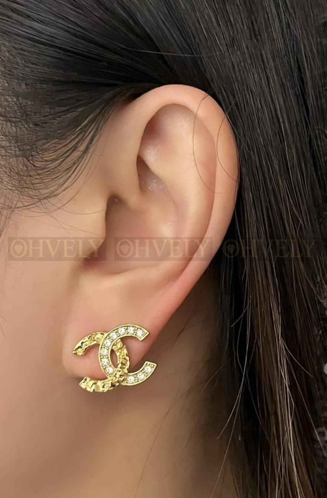 샤넬 CHANEL 해머드 메탈 스트라스 이어링 상품 썸네일