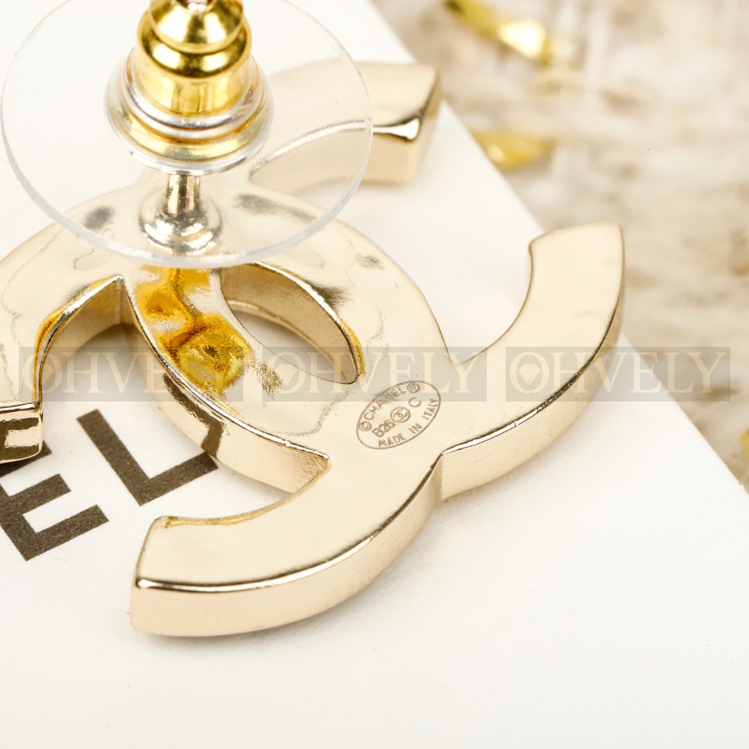 샤넬 CHANEL 데님 크리스탈 반반 CC 로고 이어 상품 썸네일