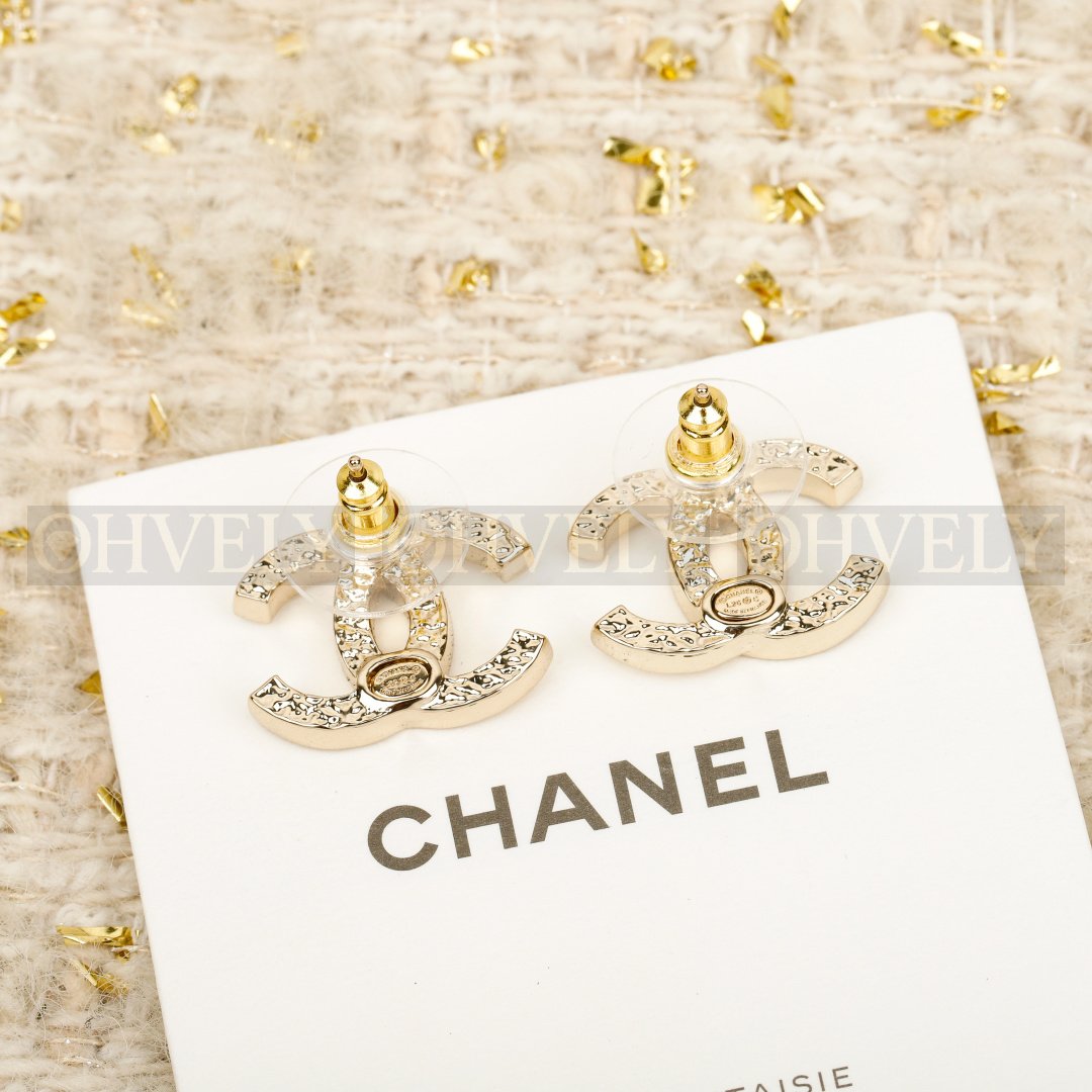 샤넬 CHANEL 데님 크리스탈 반반 CC 로고 귀걸이 (화이트) 상품 썸네일