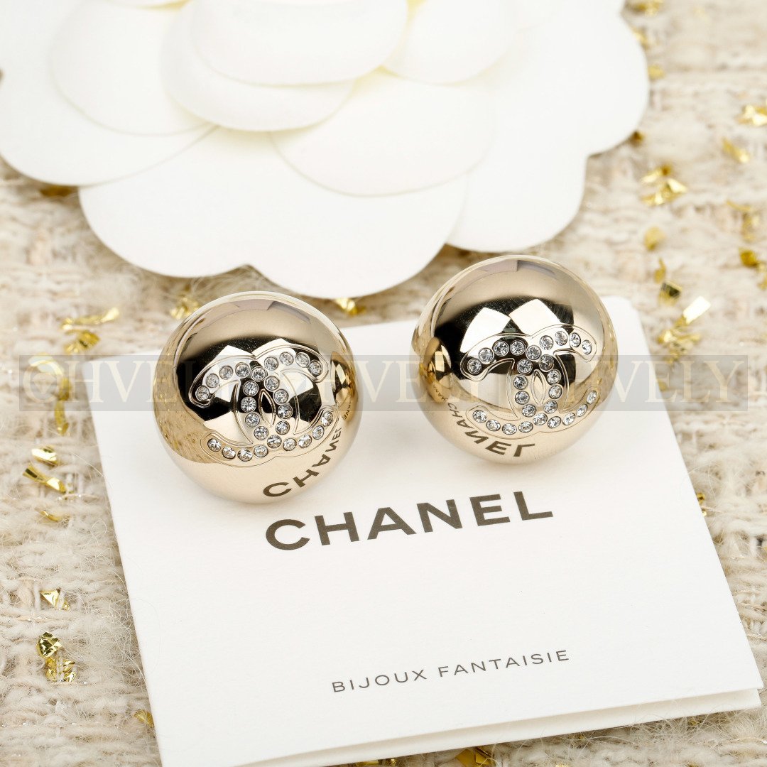 샤넬 CHANEL CC 로고 메탈 스트라스 돔 상품 썸네일