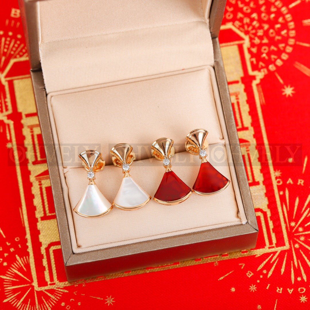 불가리 BVLGARI 디바스 드림 이어링 (V금장/화이트) 상품 썸네일